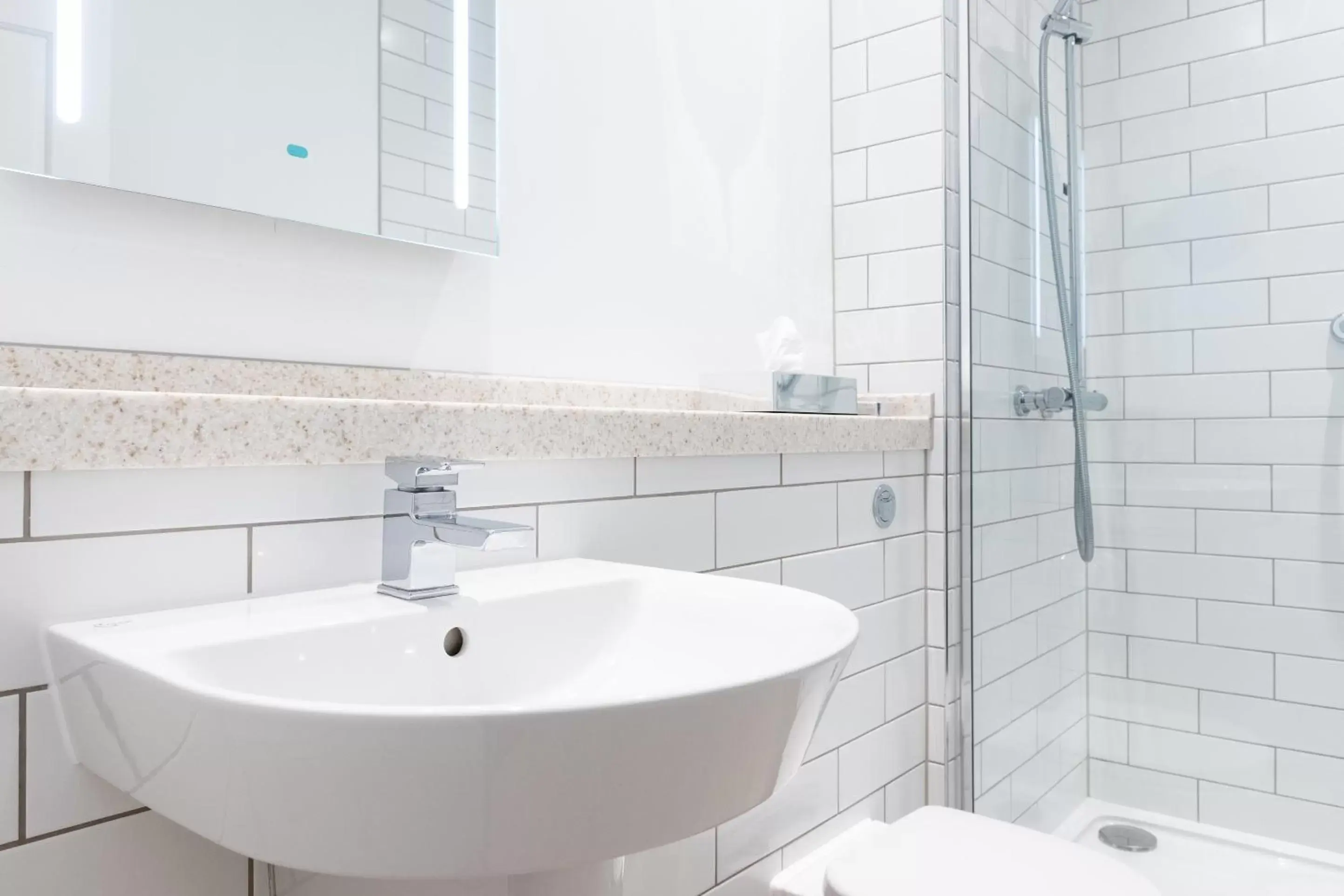 Family Room (2 Adults + 1 Child) - Disability Access in The Oatlands Chaser by Innkeeper's Collection Family Room (2 Adults + 1 Child) - Disability Access in The Oatlands Chaser by Innkeeper's Collection