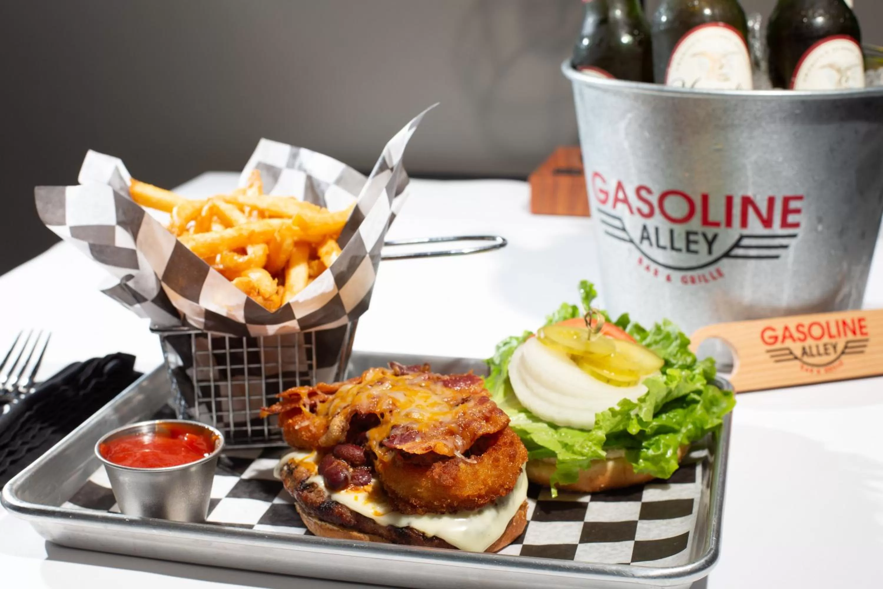 Restaurant/places to eat in Holiday Inn Morgantown - Reading Area by IHG