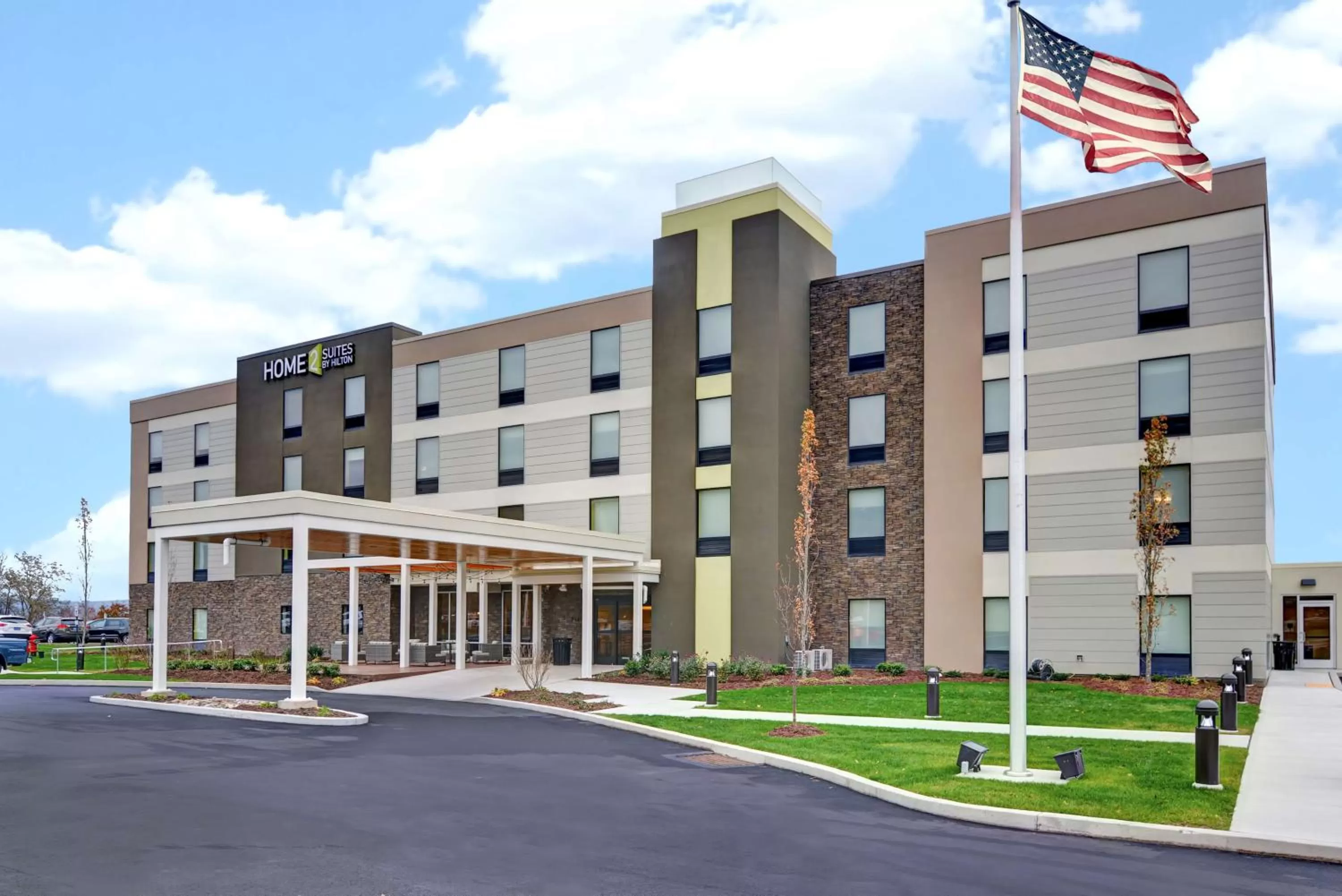 Property building in Home2 Suites By Hilton Dickson City Scranton
