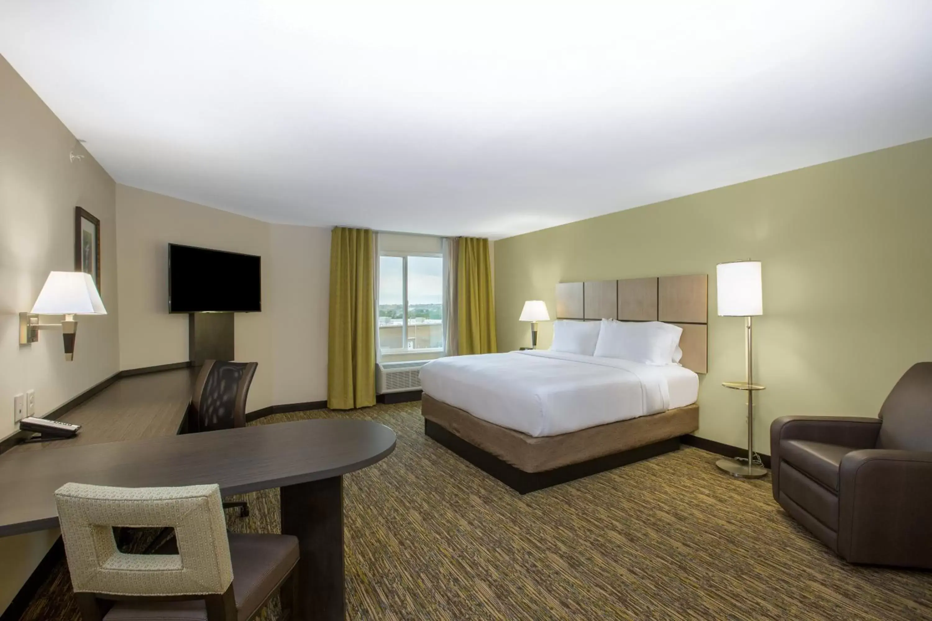 King Studio Suite - Hearing Accessible/Non-Smoking in Candlewood Suites - Omaha Millard Area, an IHG Hotel King Studio Suite - Hearing Accessible/Non-Smoking in Candlewood Suites - Omaha Millard Area, an IHG Hotel