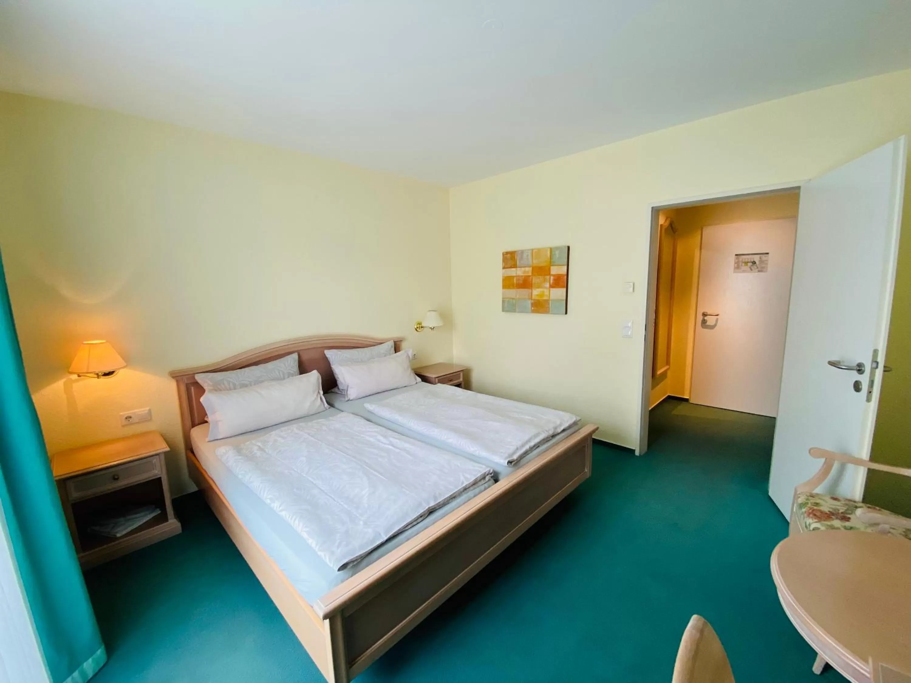 Bed in Hotel Restaurant Zur Post