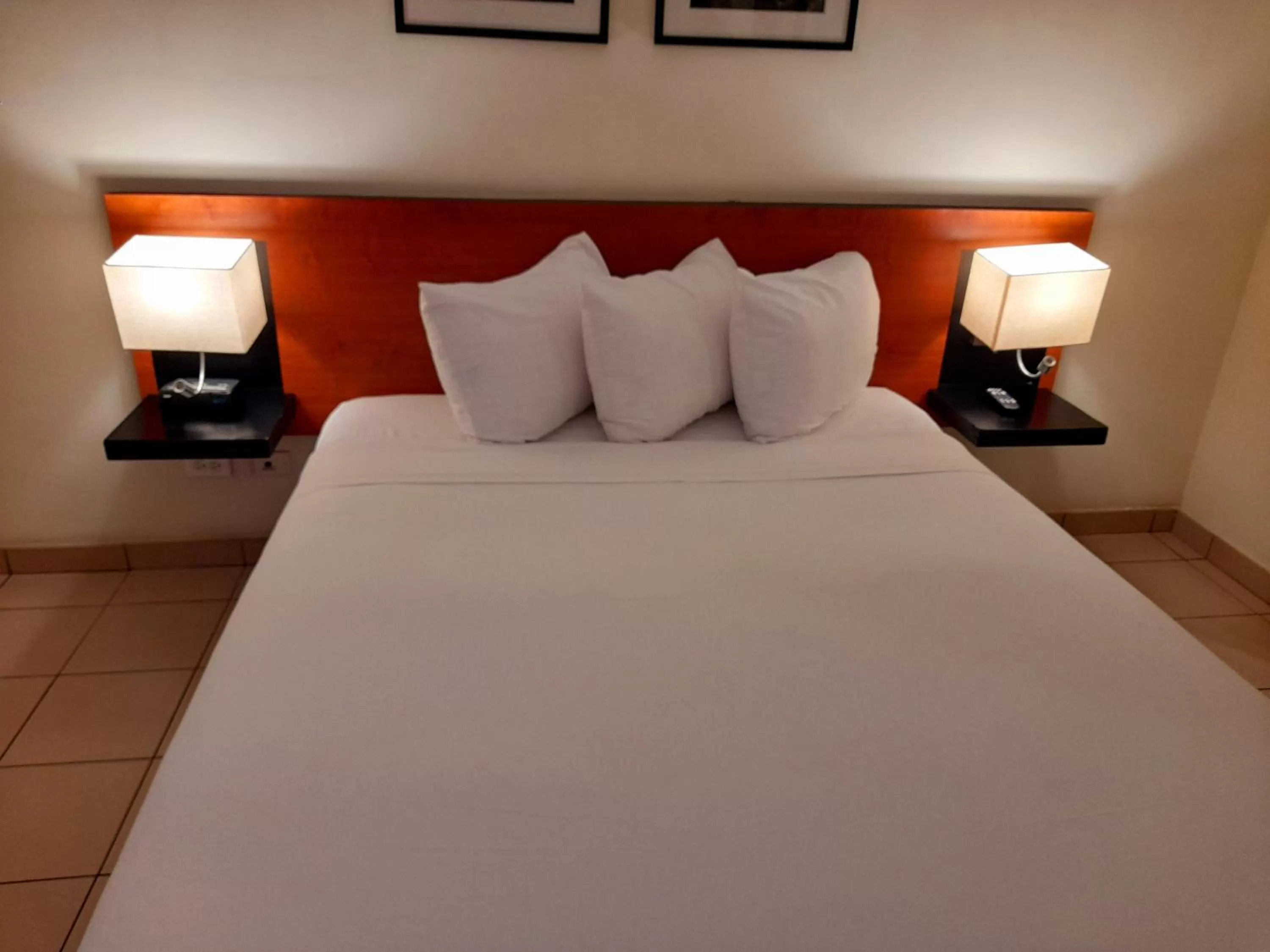 Bed in Comfort Inn Real La Union