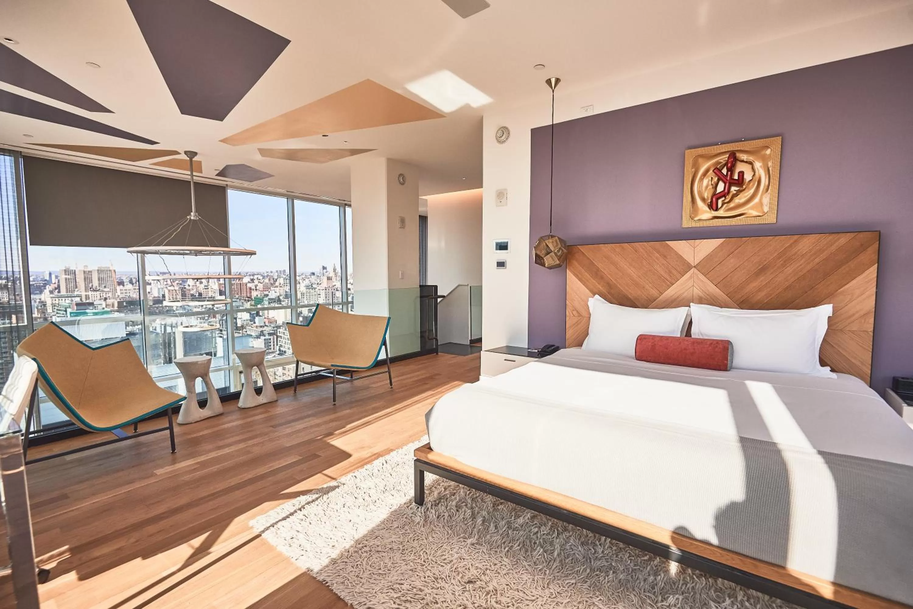 Photo of the whole room, Bed in Hotel Indigo Lower East Side New York by IHG