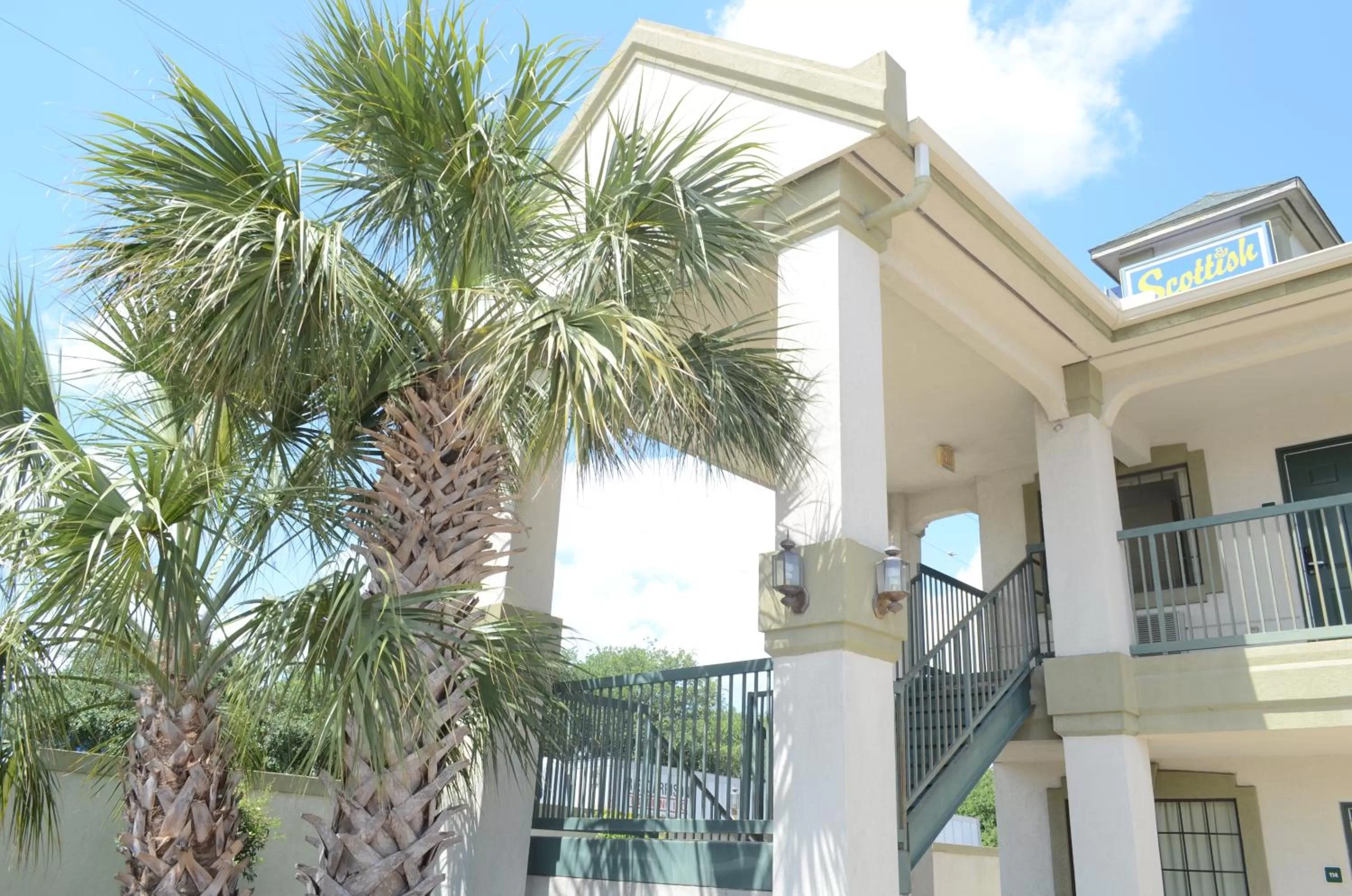 Facade/entrance in Scottish Inn and Suites NRG Park/Texas Medical Center - Houston