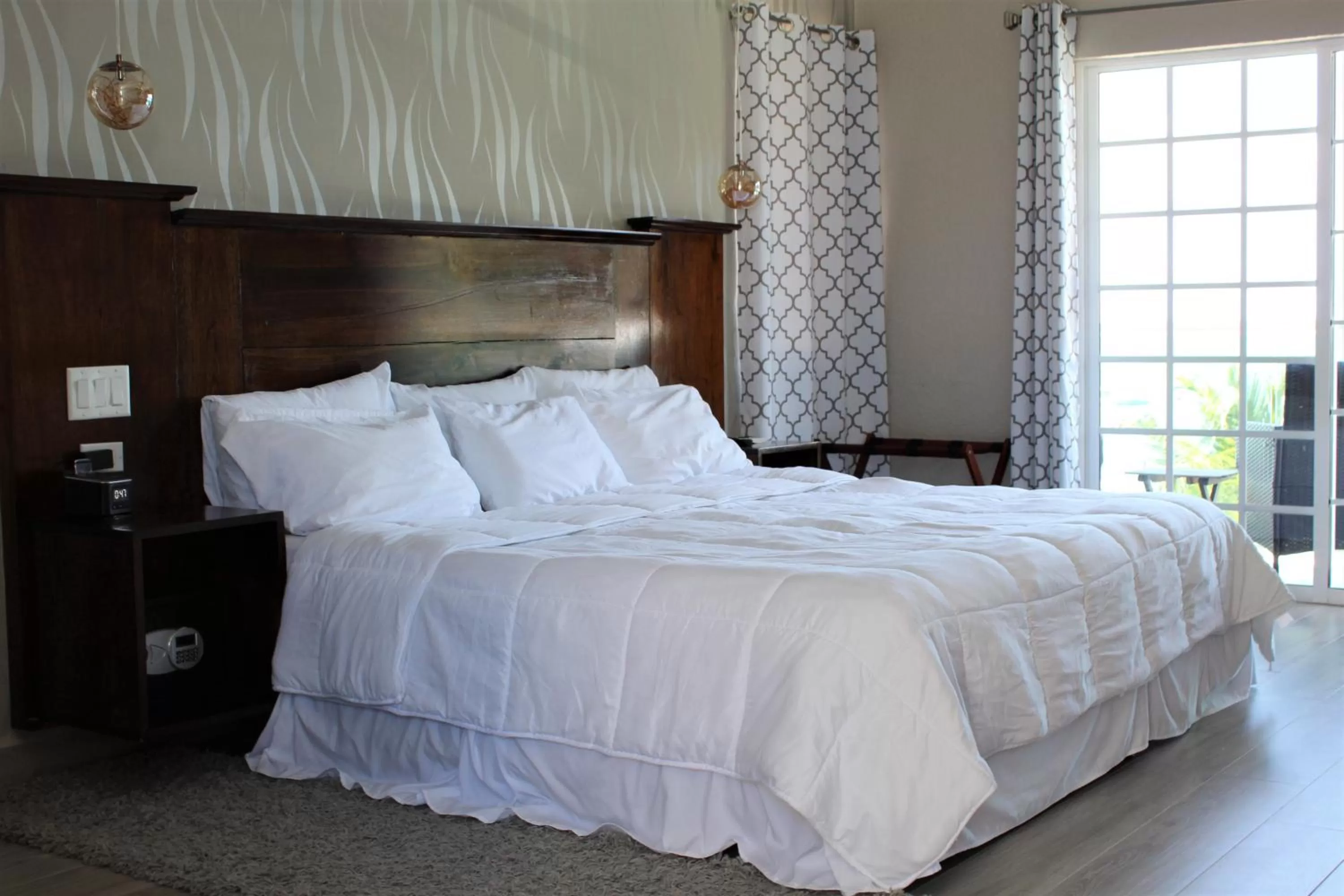 Bed in Barefoot Caye Caulker Hotel