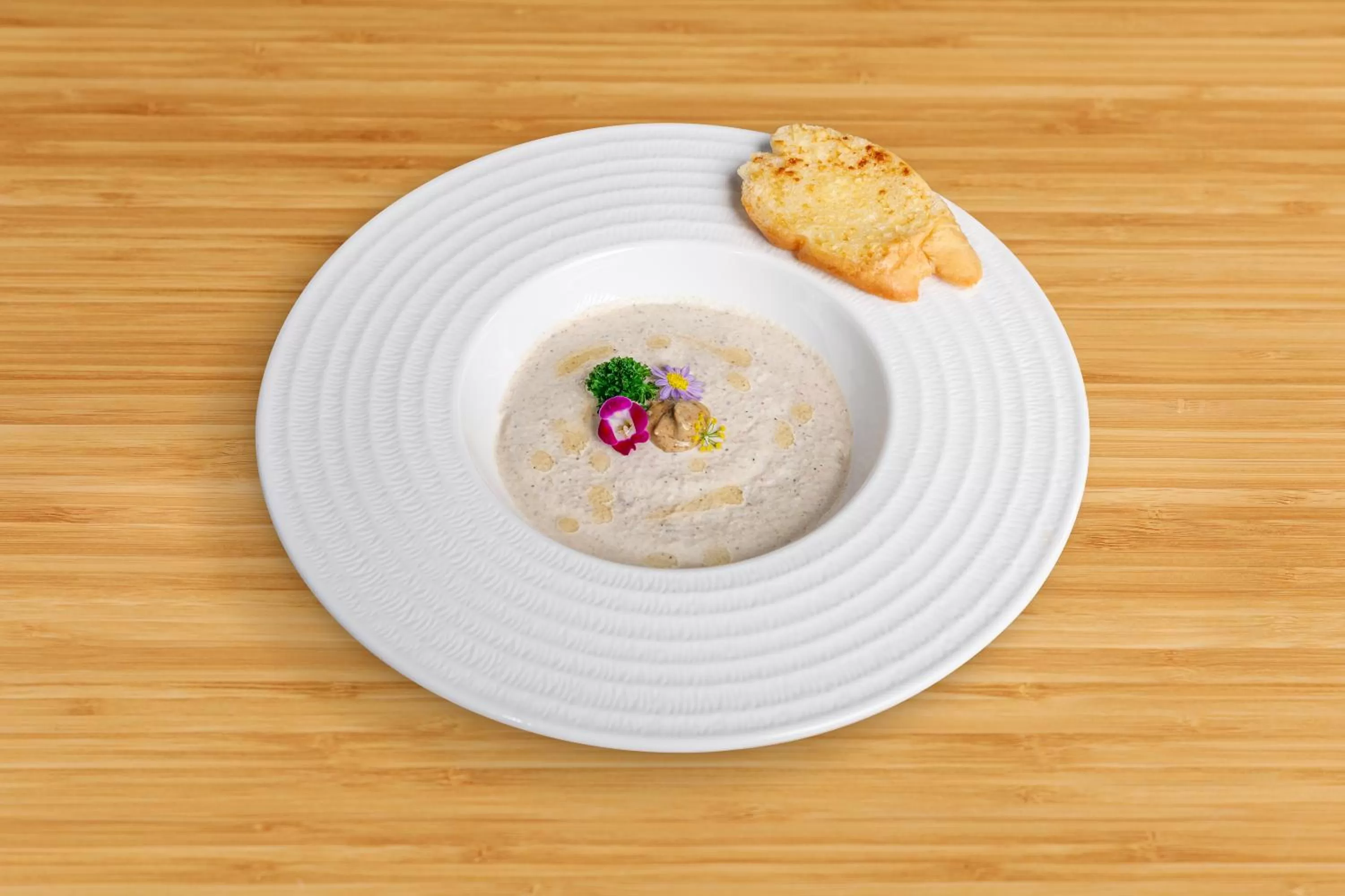 Food and drinks in W1Bangkoknoi Hotel