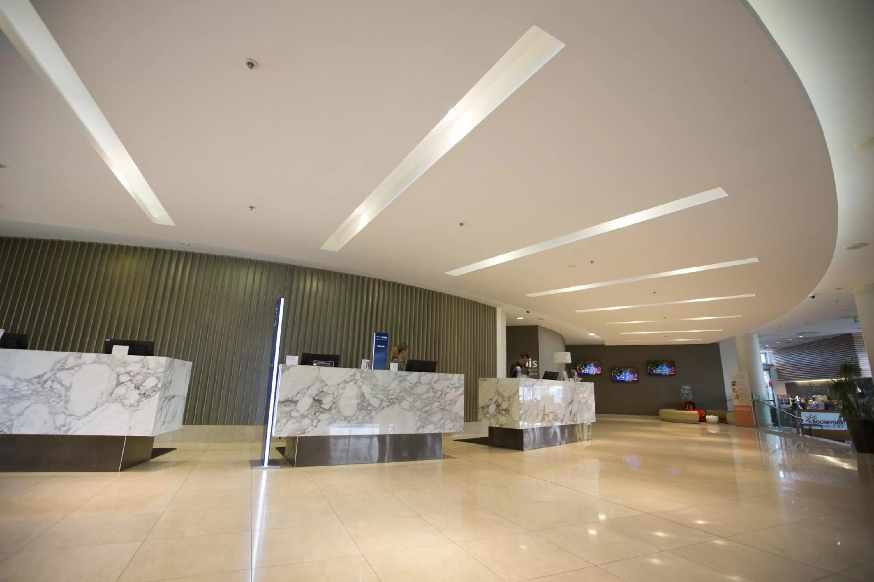Lobby or reception in ibis Sydney Olympic Park