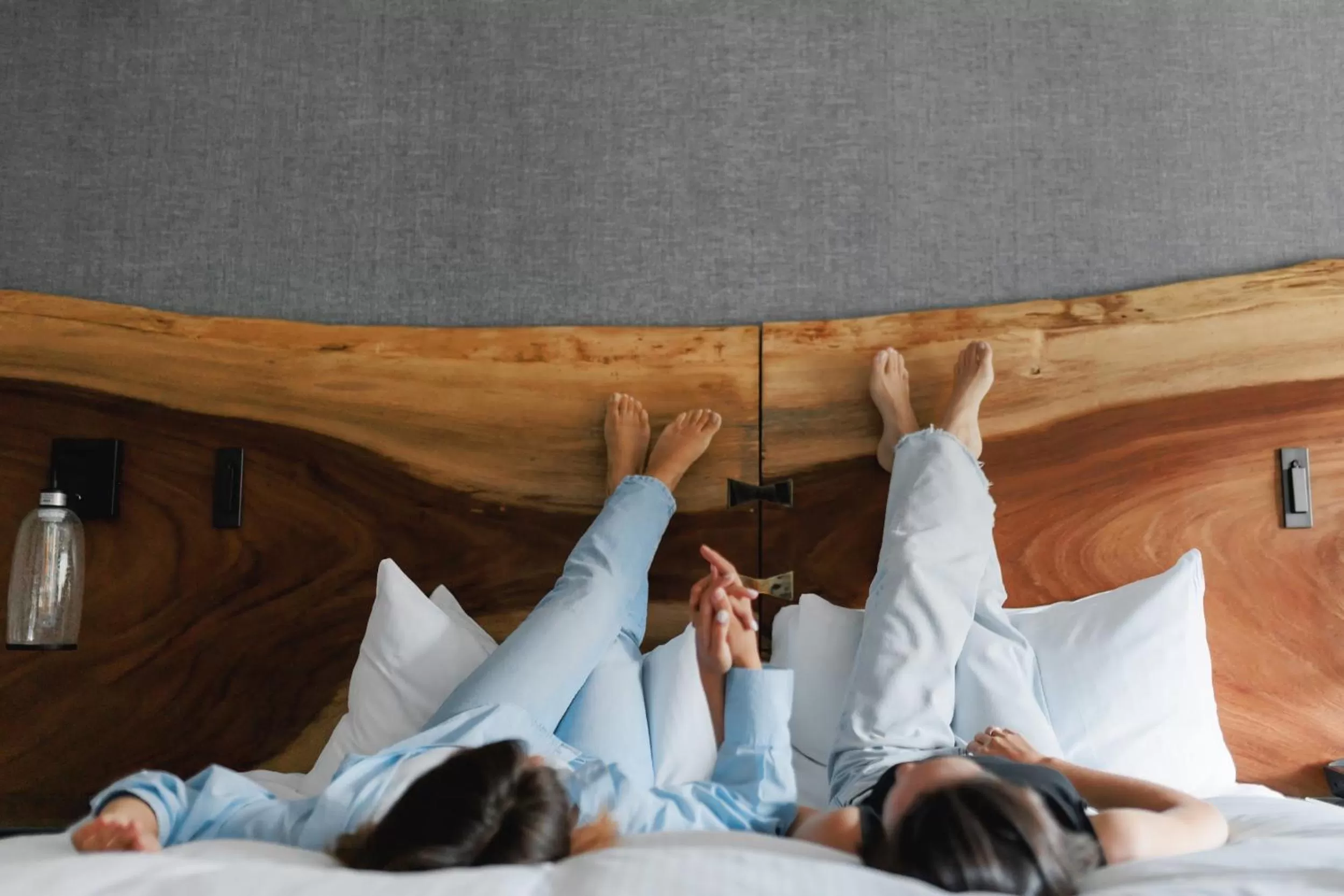 Bedroom, Bed in Fairmont Chateau Whistler