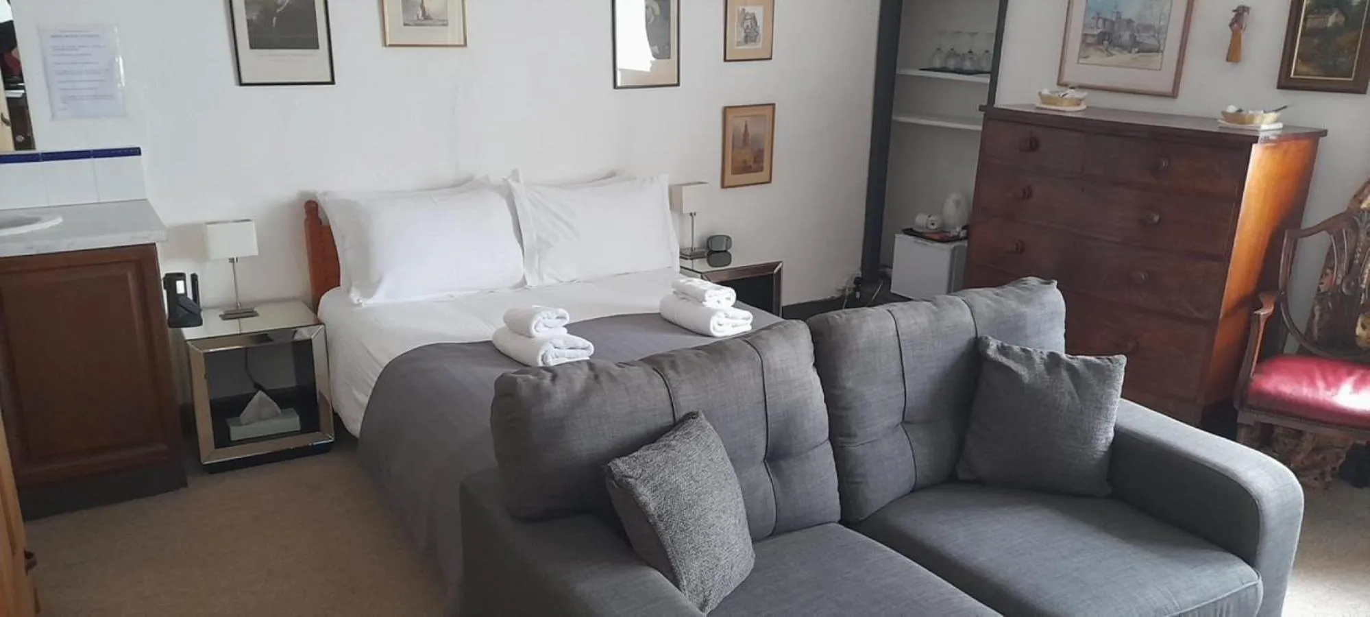 The Old Court House Guest House