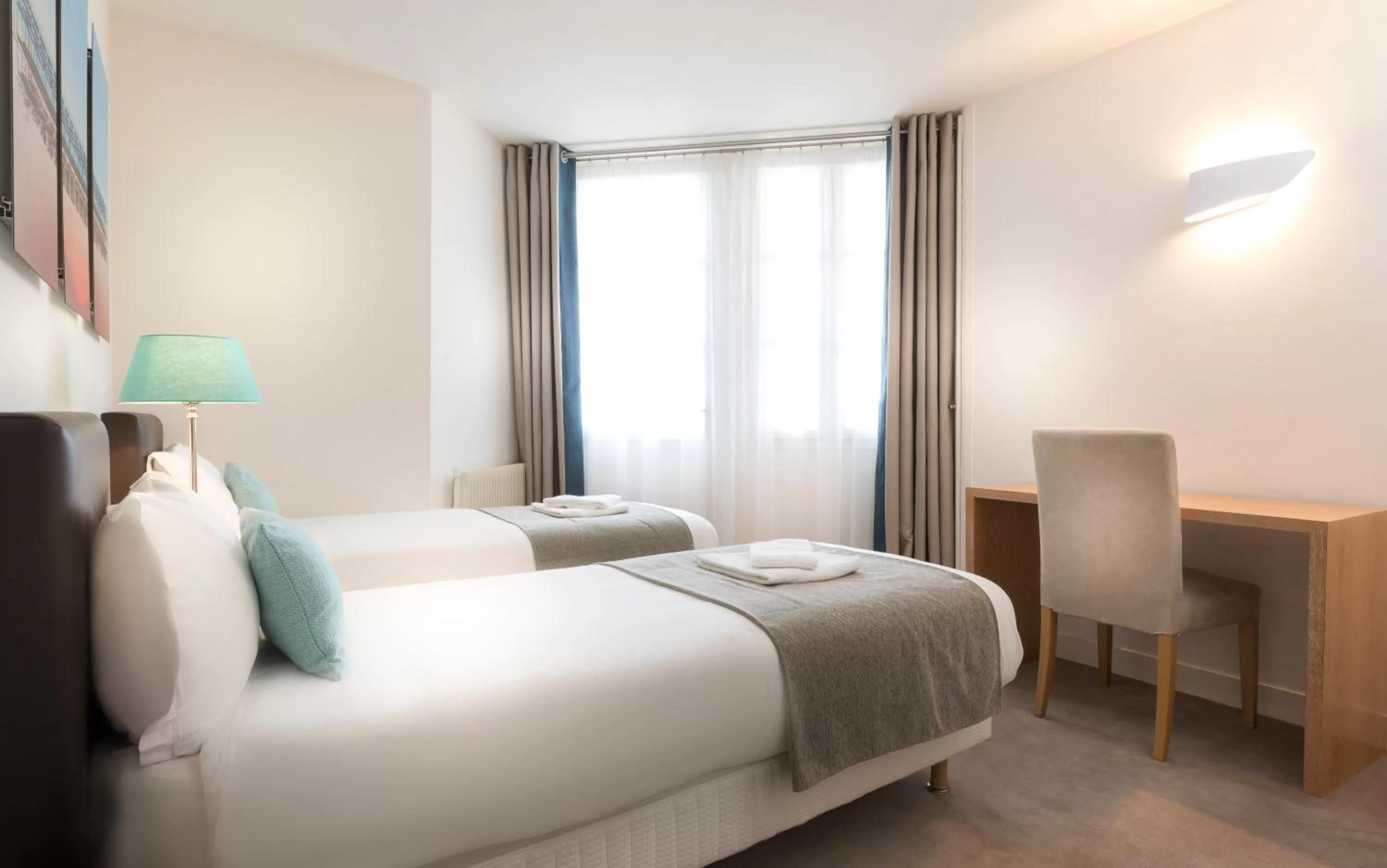 Bedroom, Bed in Résidence Charles Floquet