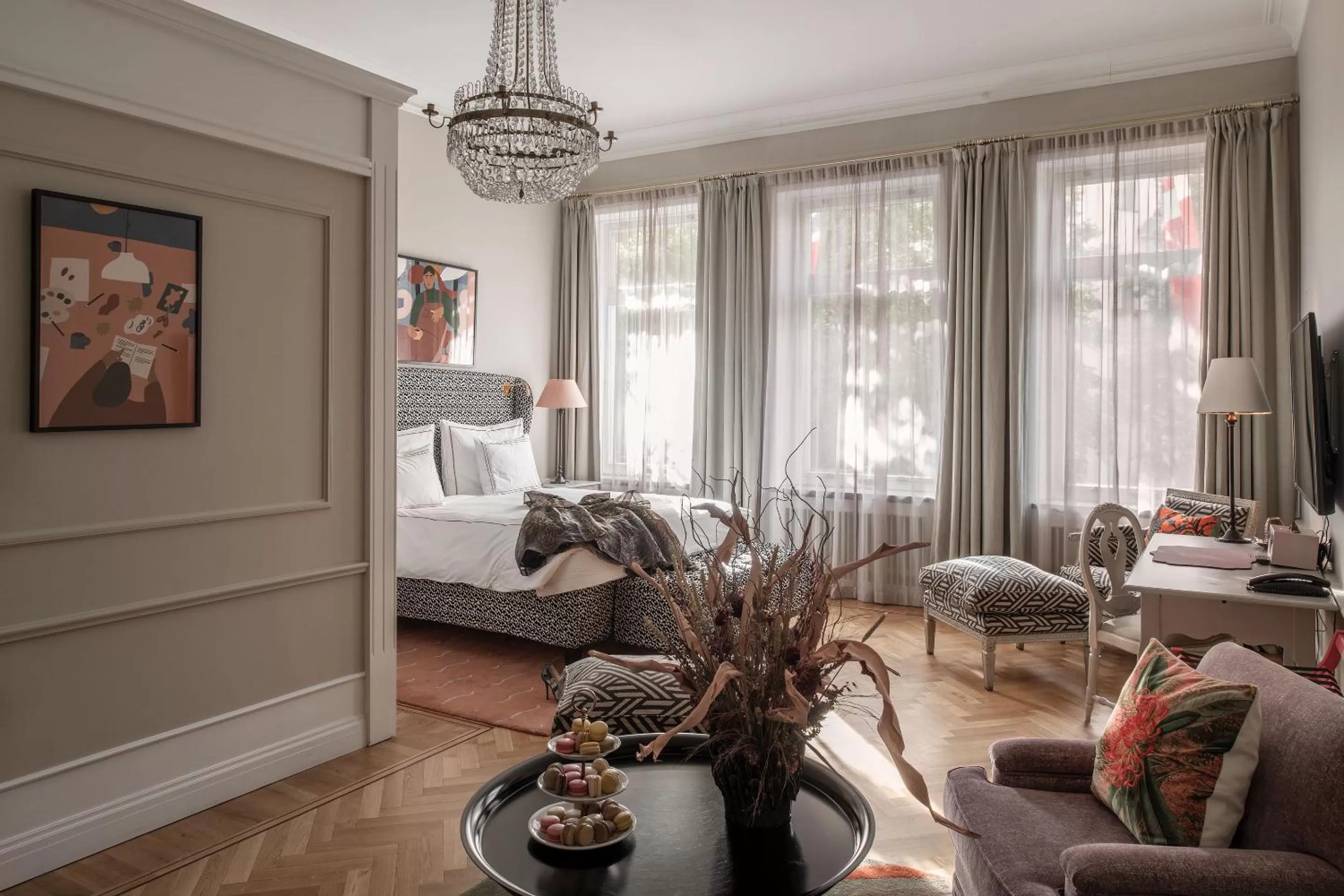 Photo of the whole room in The Sparrow Hotel