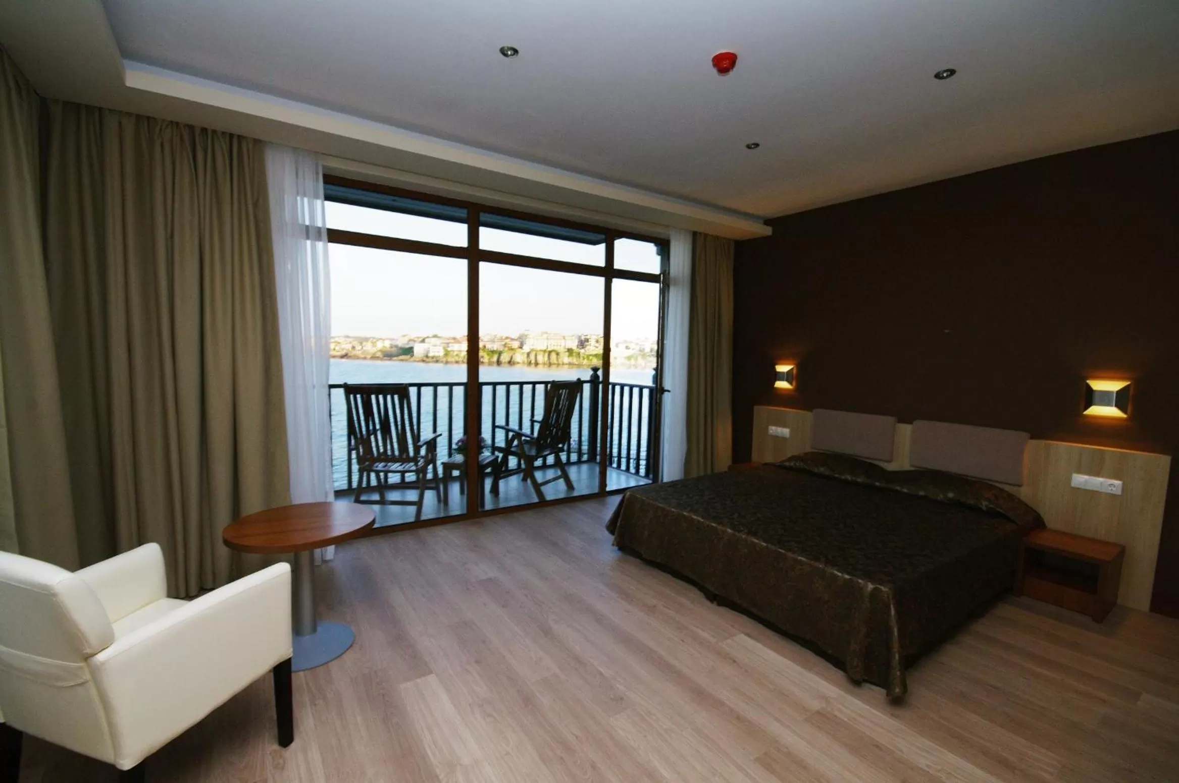 Bedroom, Bed in Family Hotel Casa del Mare