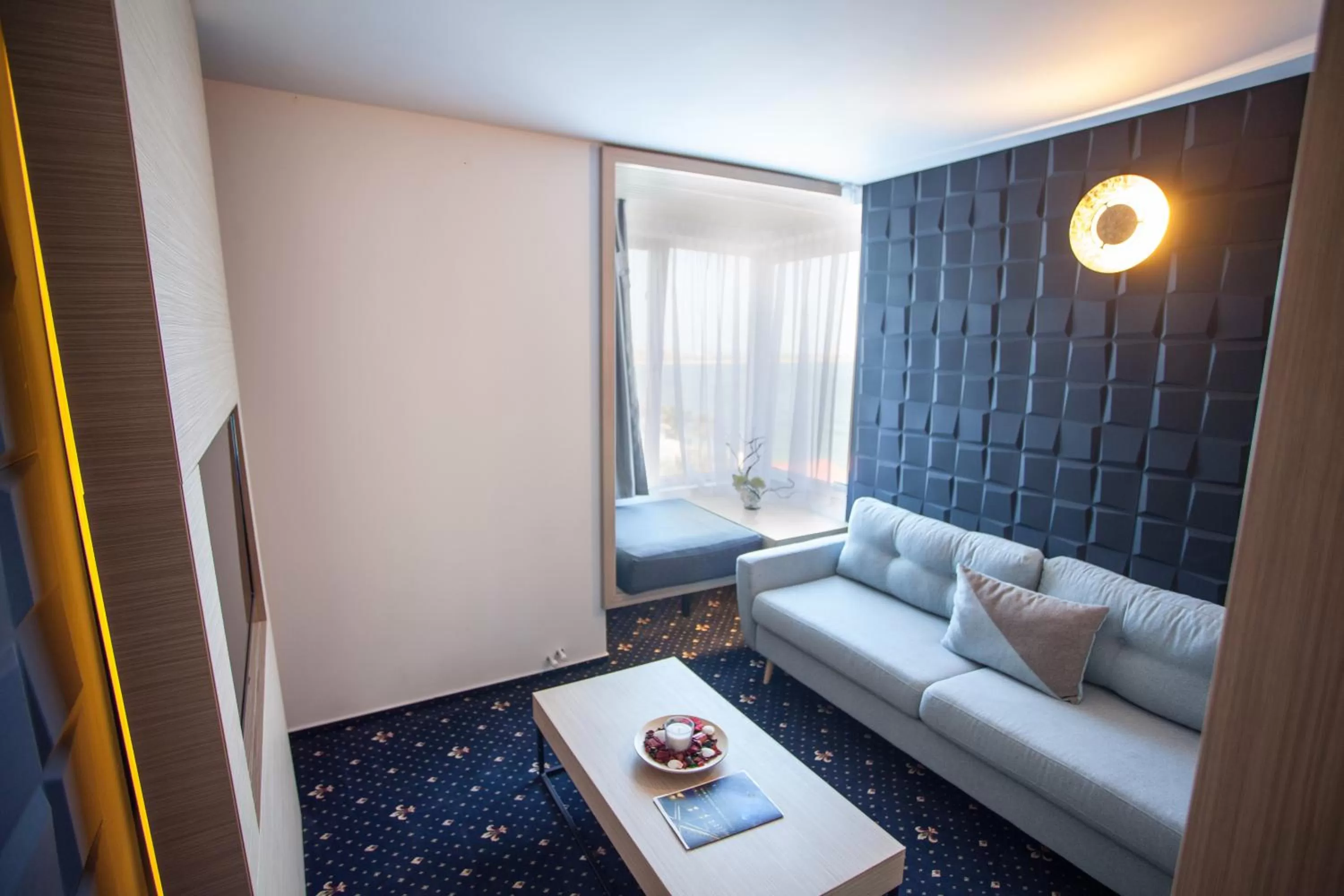 Photo of the whole room, Bed in Aqvatonic Hotel - Steaua de Mare