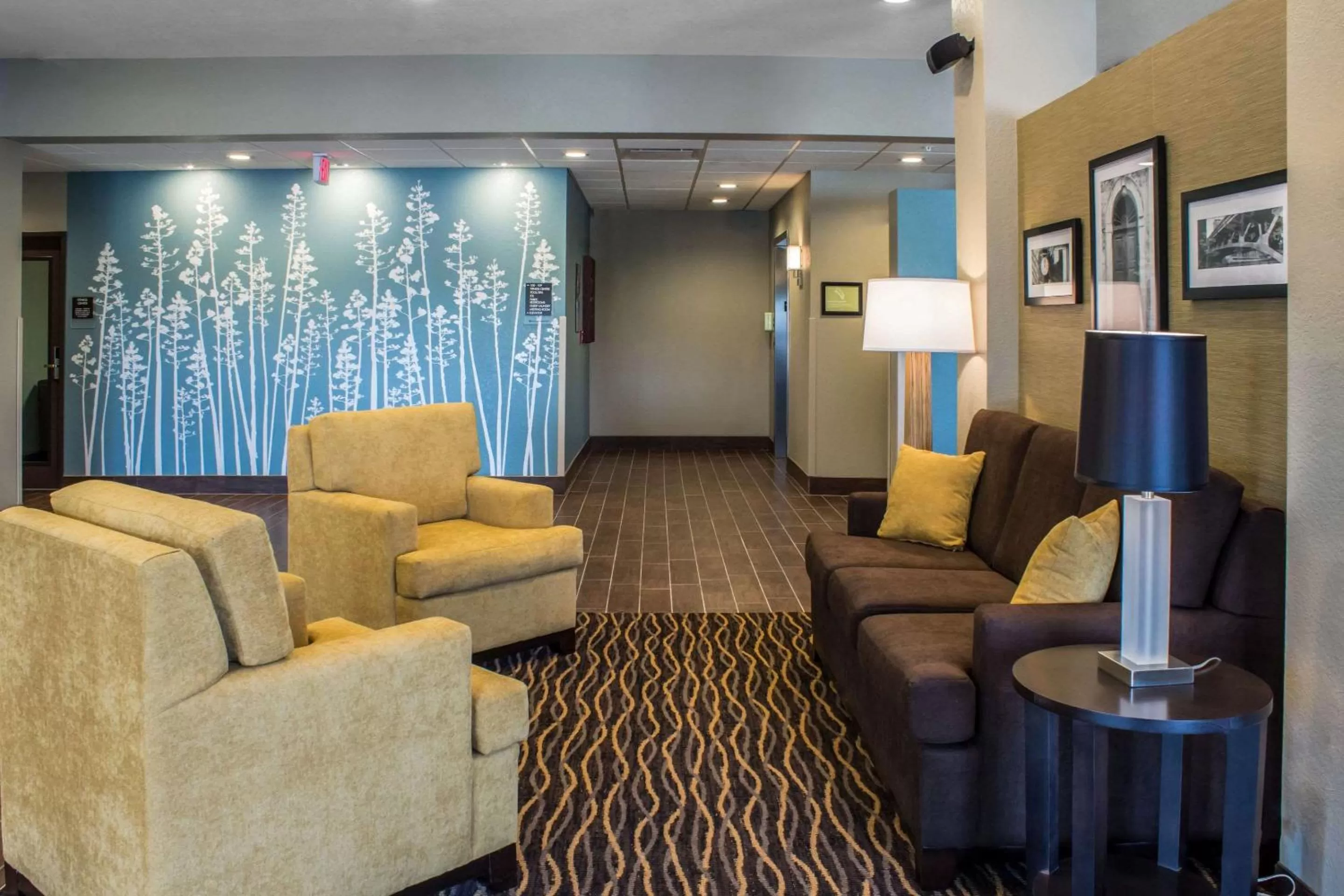 Lobby or reception in Sleep Inn & Suites Fort Dodge