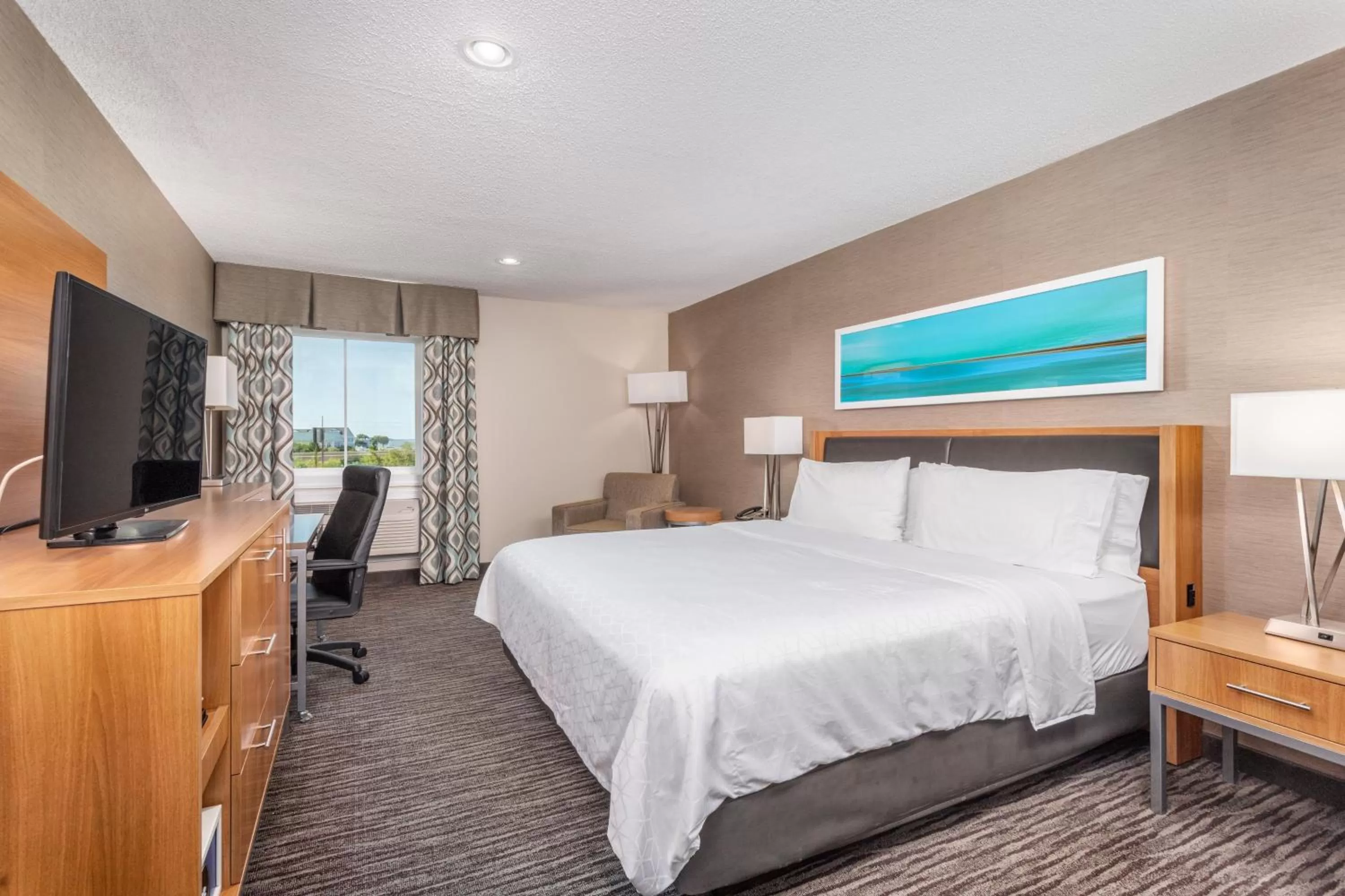 Photo of the whole room, Bed in Holiday Inn Express Annapolis East-Kent Island by IHG