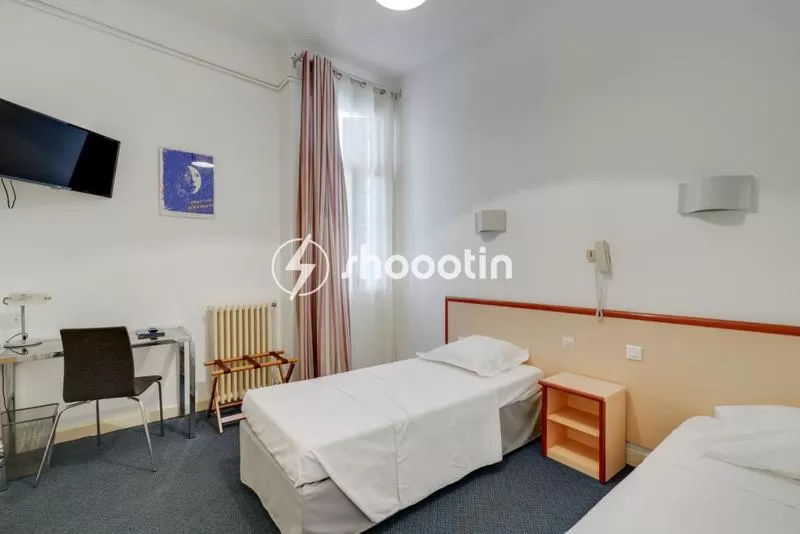 Bed in Hotel d'Angleterre