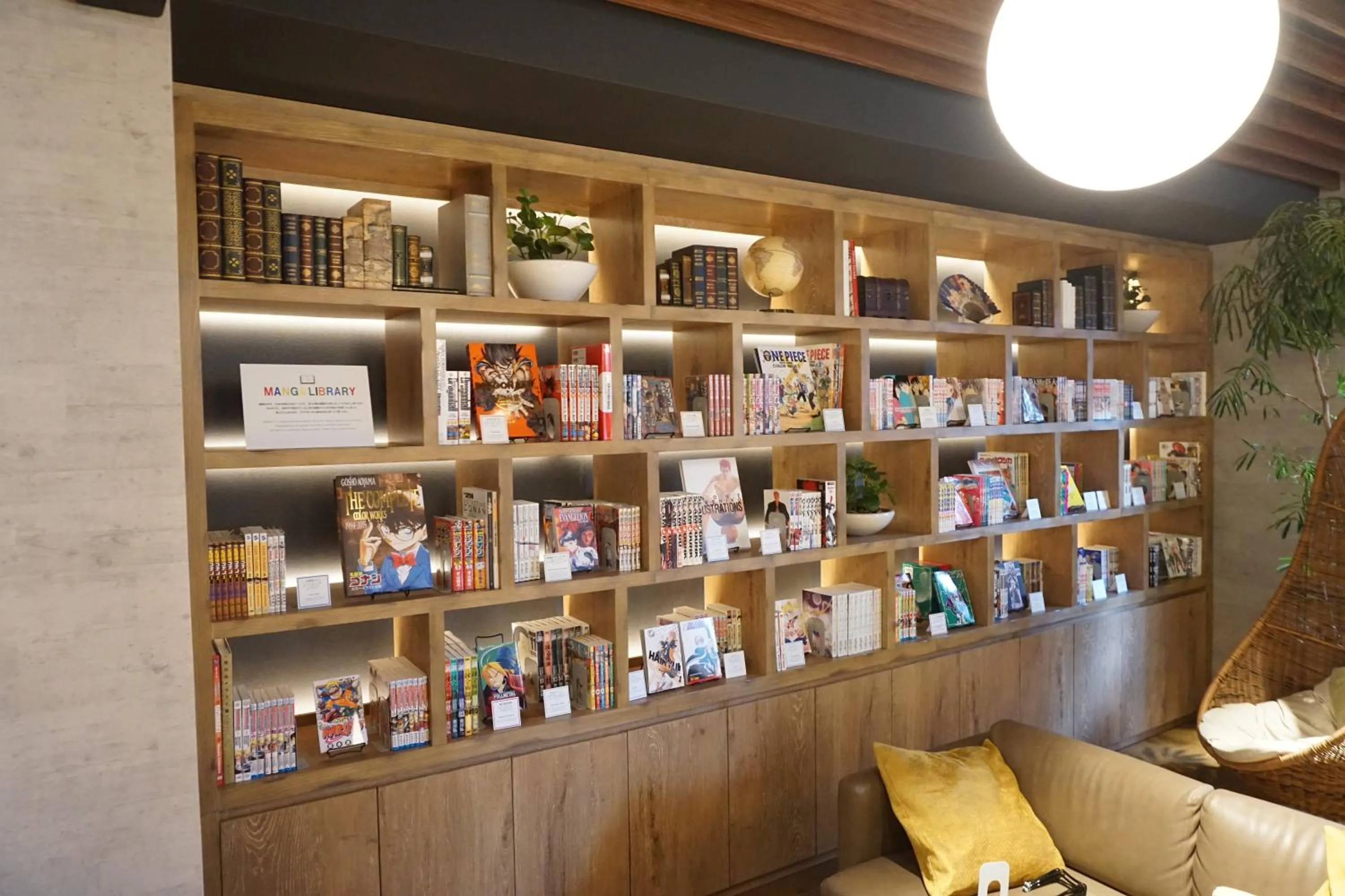 Lounge or bar in MyCUBE by MYSTAYS Asakusa Kuramae