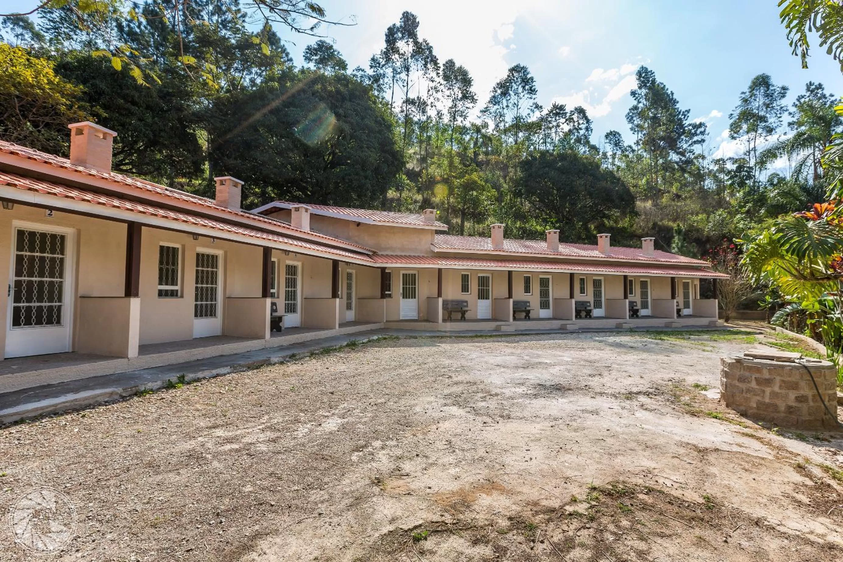 Property Building in Pousada Atibaia