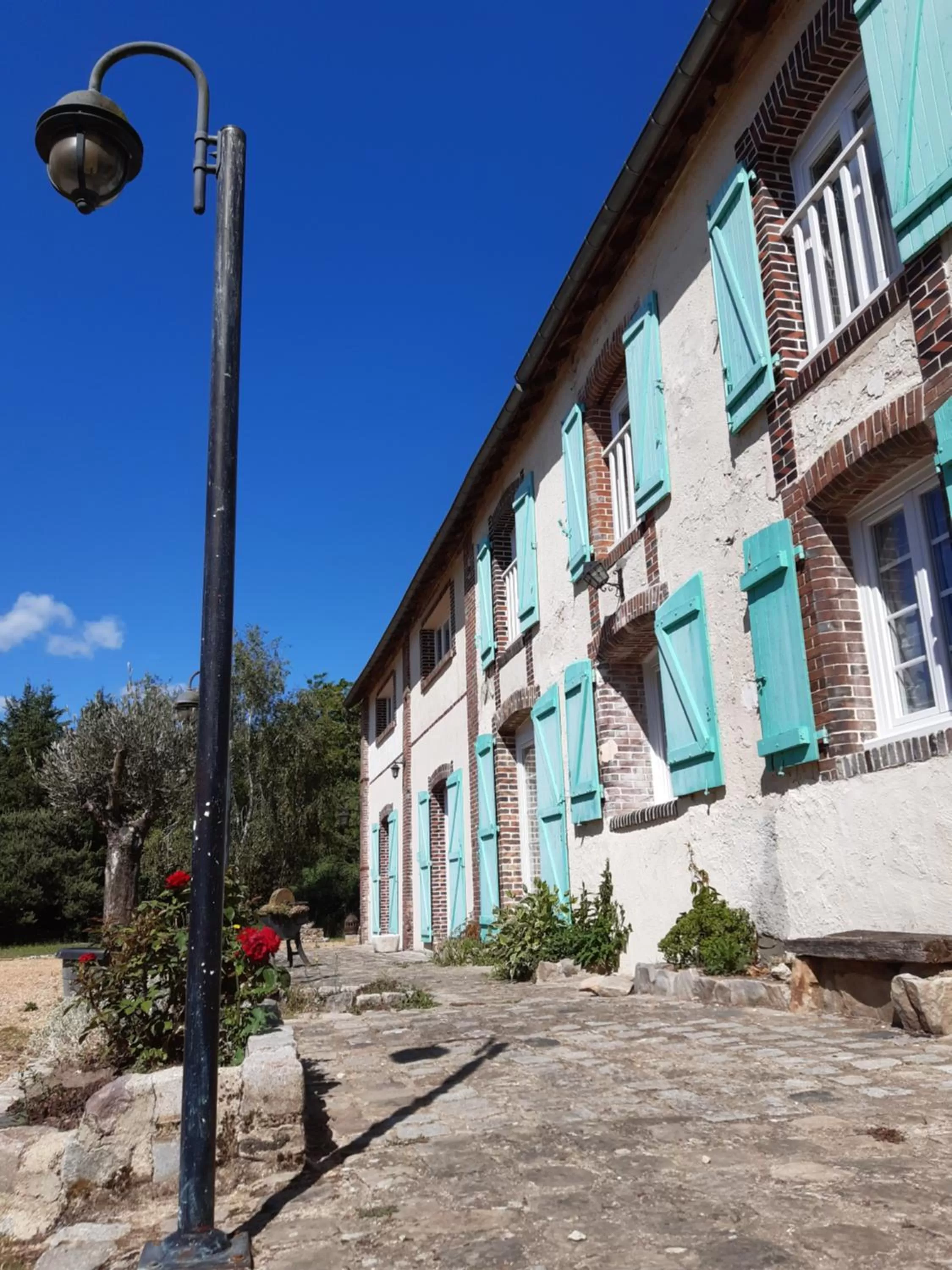 Property building in Au Charme de l'Eure