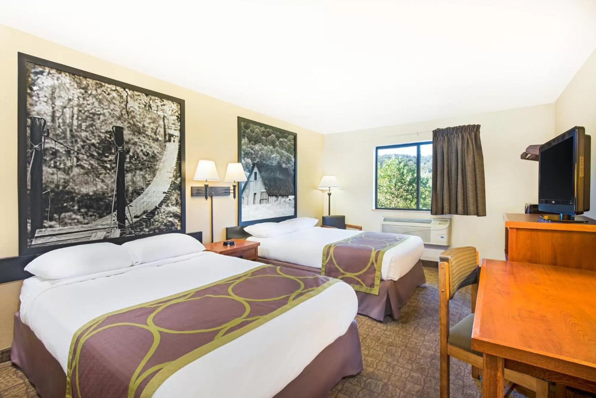 Bed in Super 8 by Wyndham Ripley