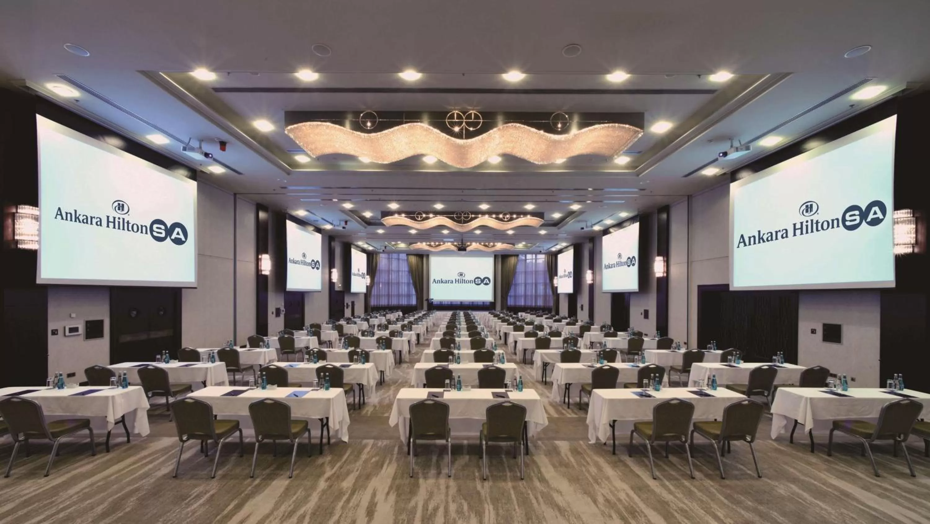 Meeting/conference room in Ankara HiltonSA