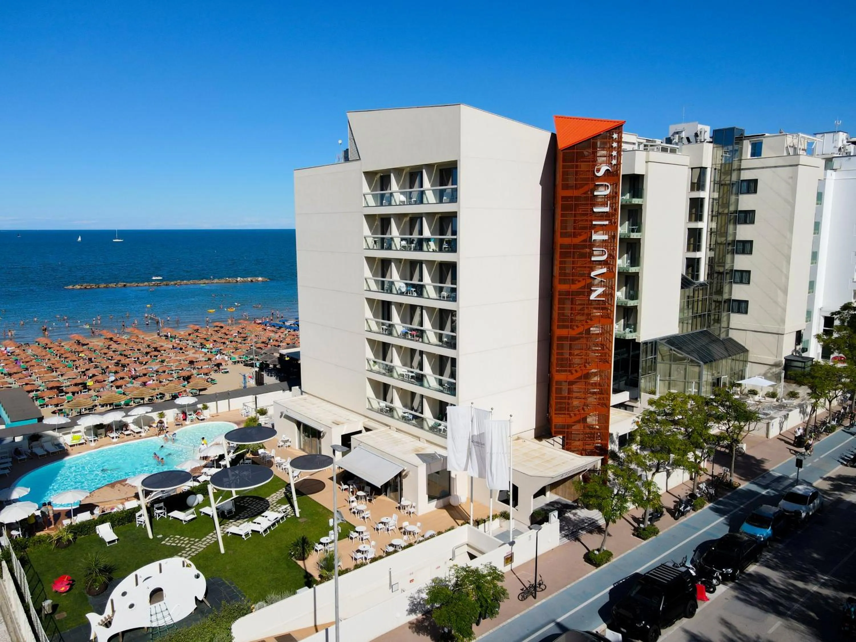 Property building in Nautilus Family Hotel