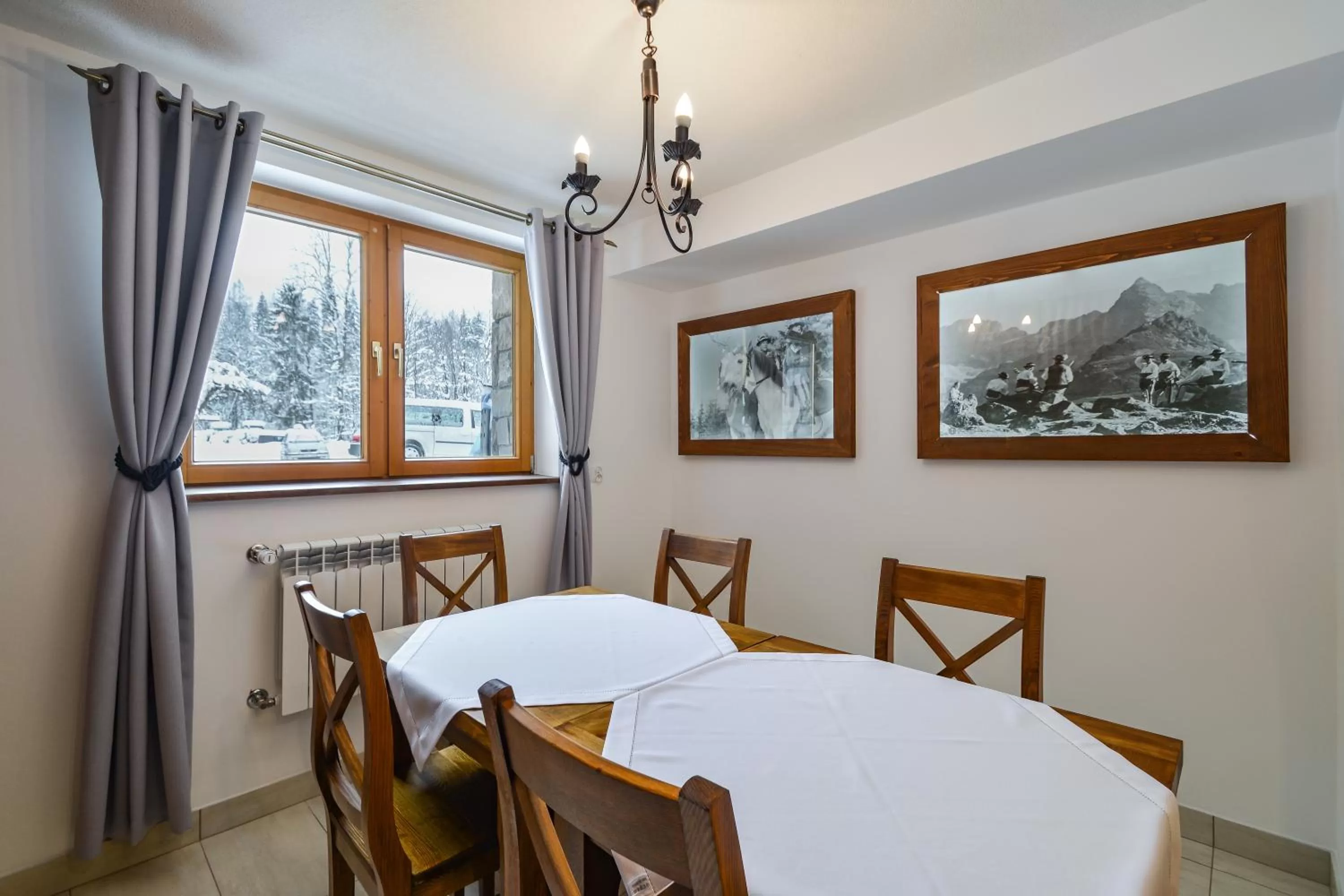 Food and drinks, Dining Area in Chata u Bronka