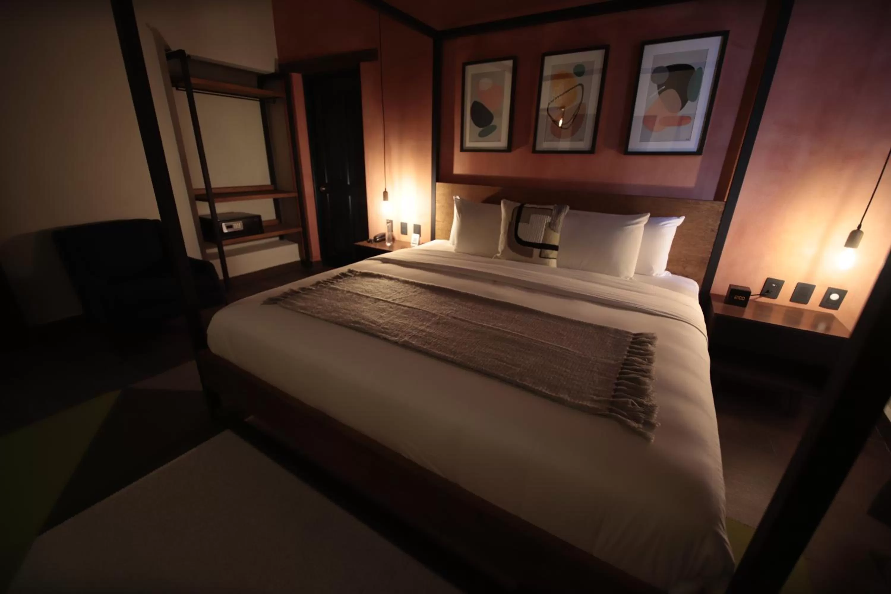 Bed in Antigua Trece Hotel Fusión & SPA