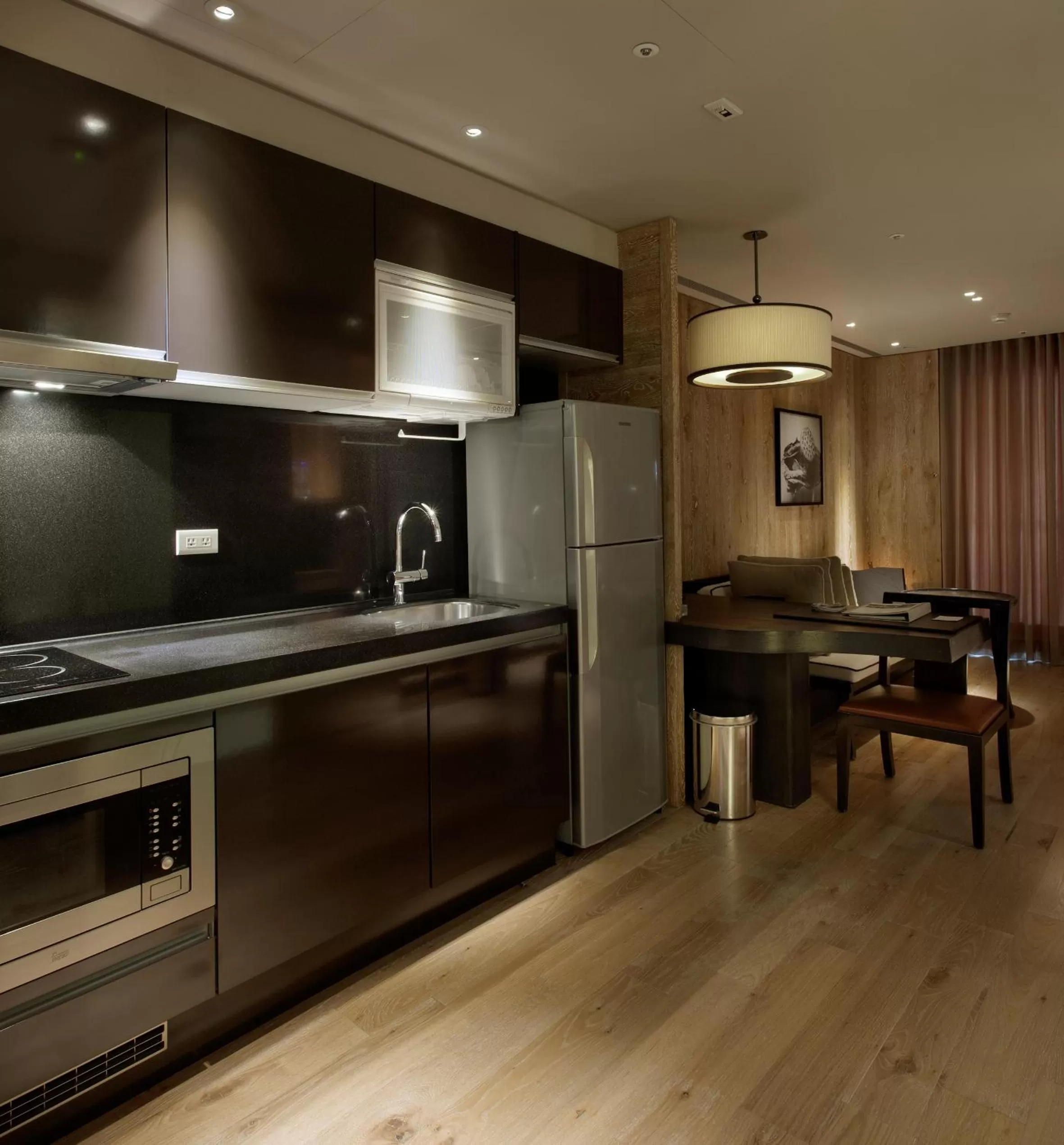 Kitchen or kitchenette in Gloria Residence