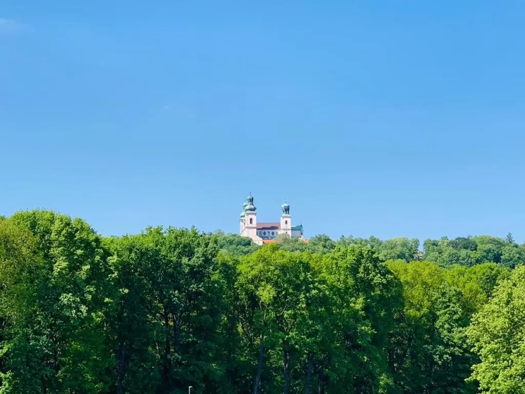 Pokoje w Starej Karczmie - by Upstairs