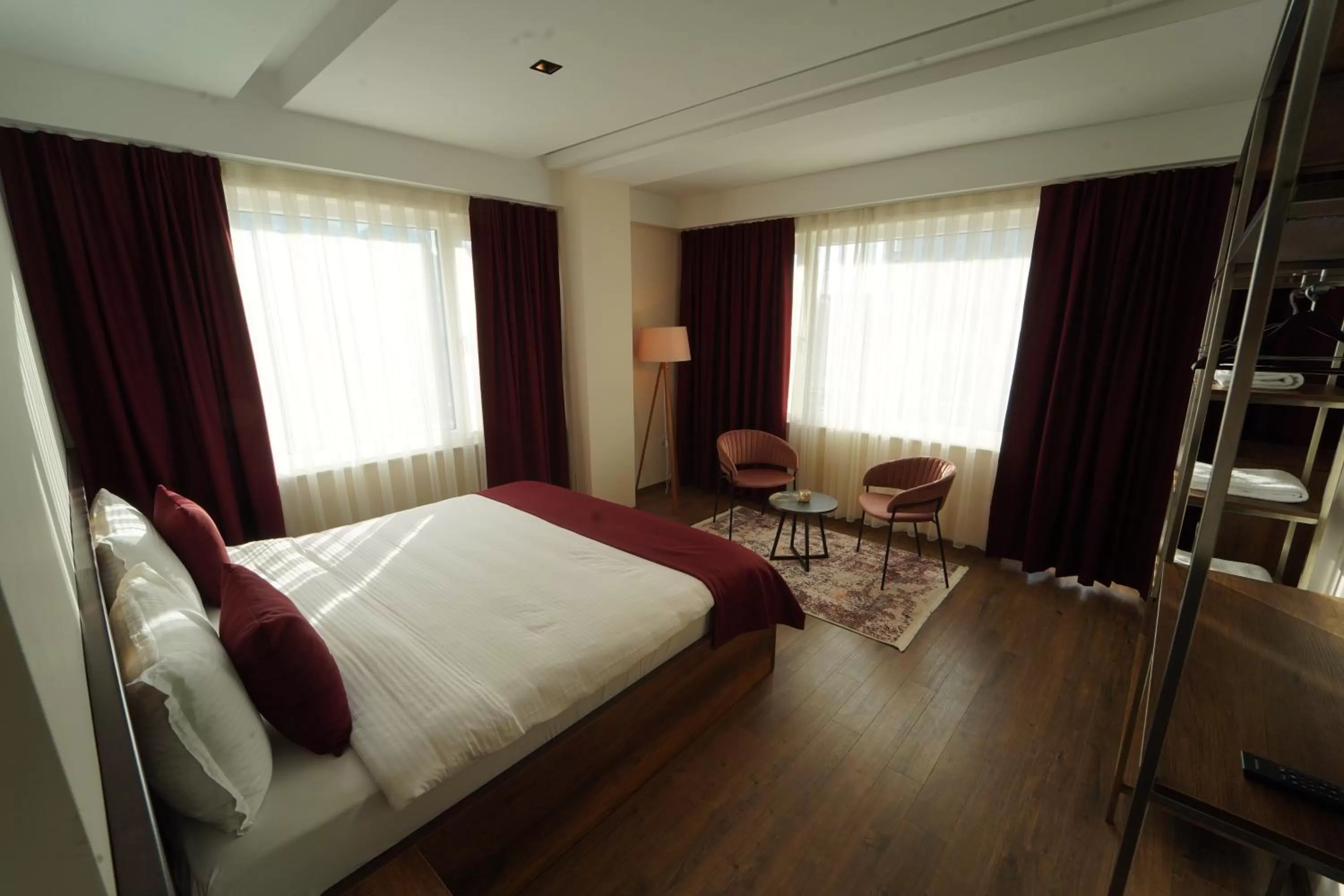 Photo of the whole room, Bed in Monarch Hotel