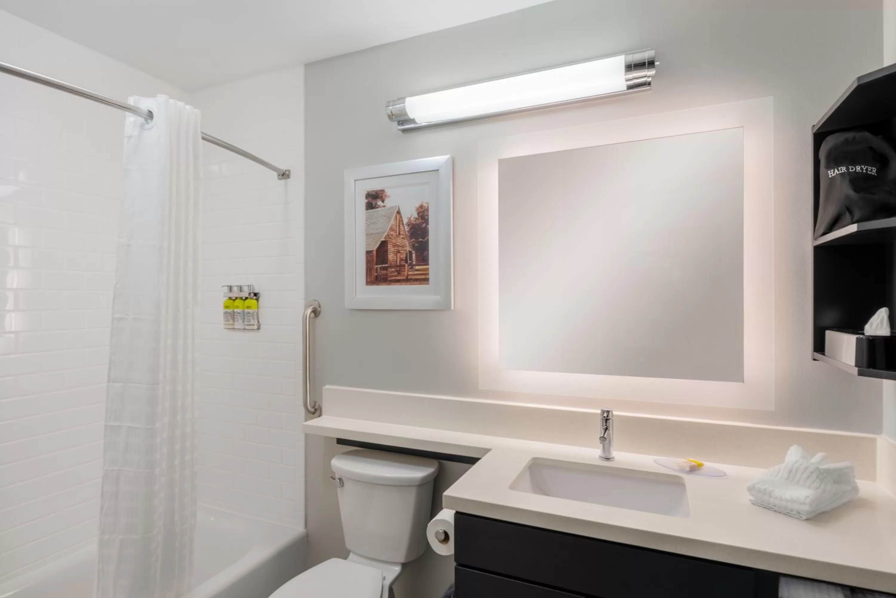 Bathroom in Candlewood Suites Cookeville by IHG