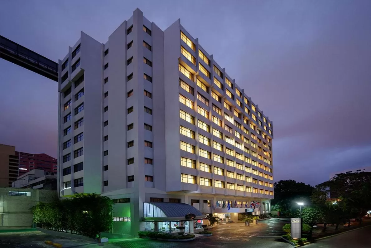 Property Building in Radisson Hotel Santo Domingo