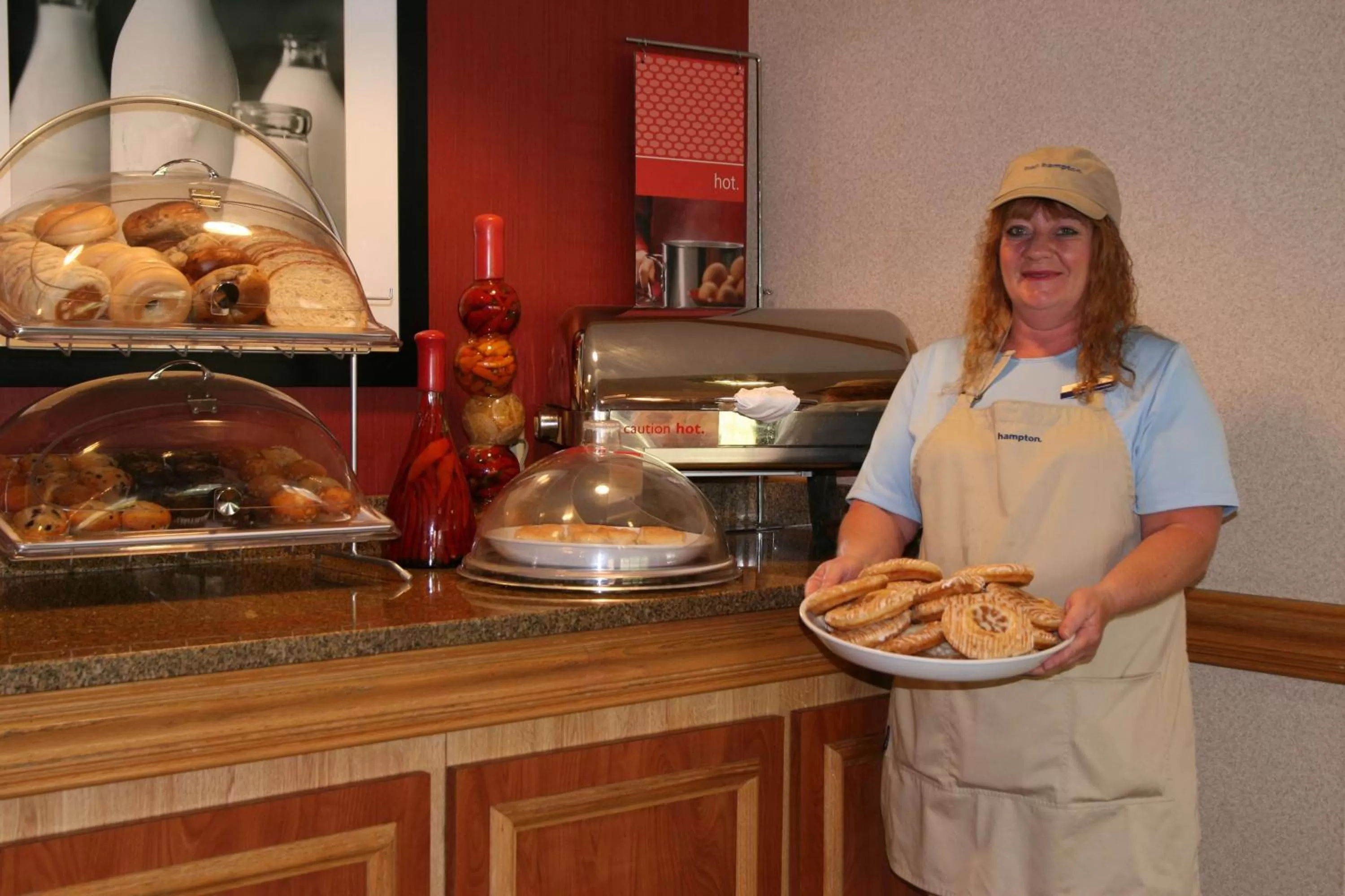 Dining area in Hampton Inn White River Junction