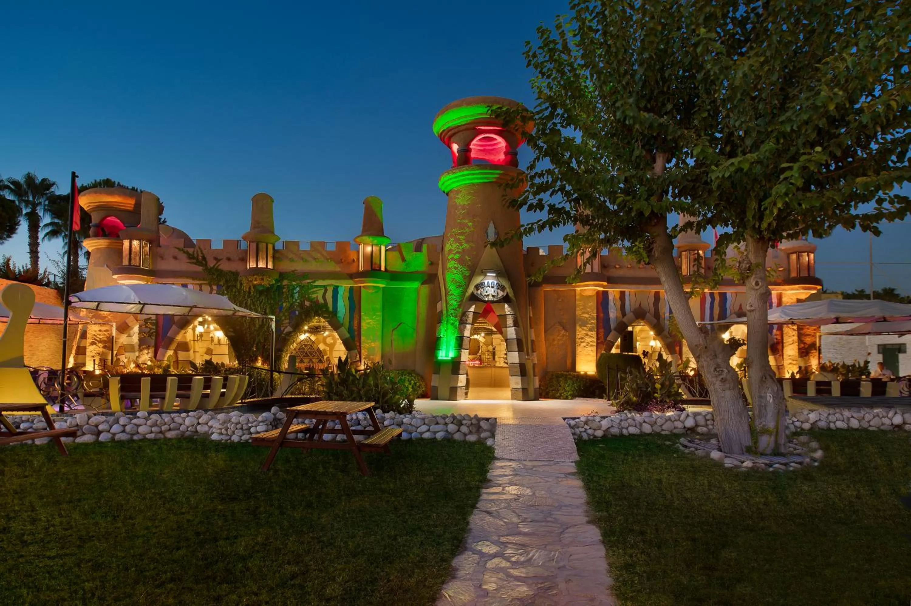 Garden in Kamelya Selin Hotel Luxury Resort & SPA