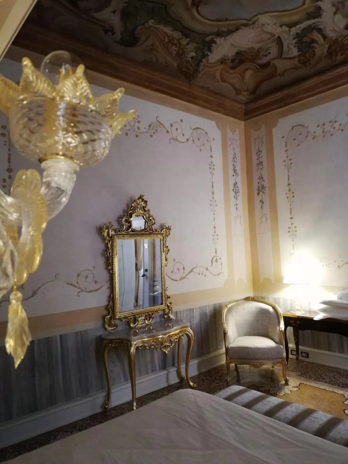 Bedroom, Bed in Ca' Bonfadini Historic Experience