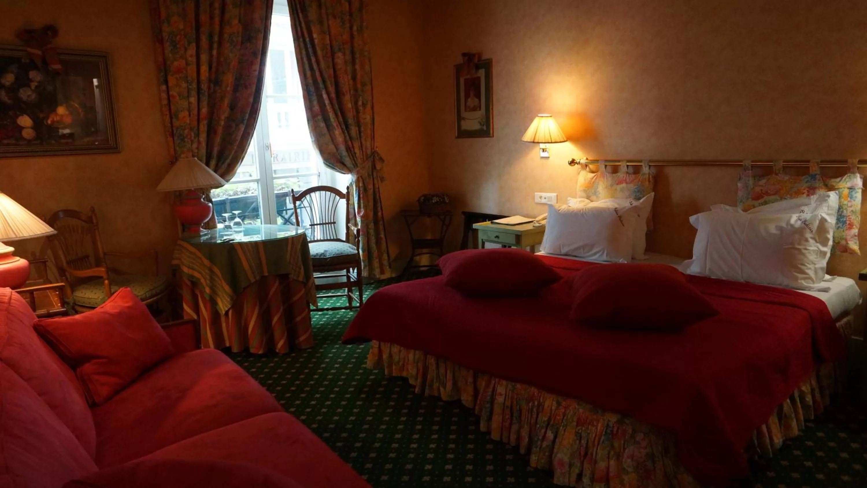 Bed in Le Relais Médicis