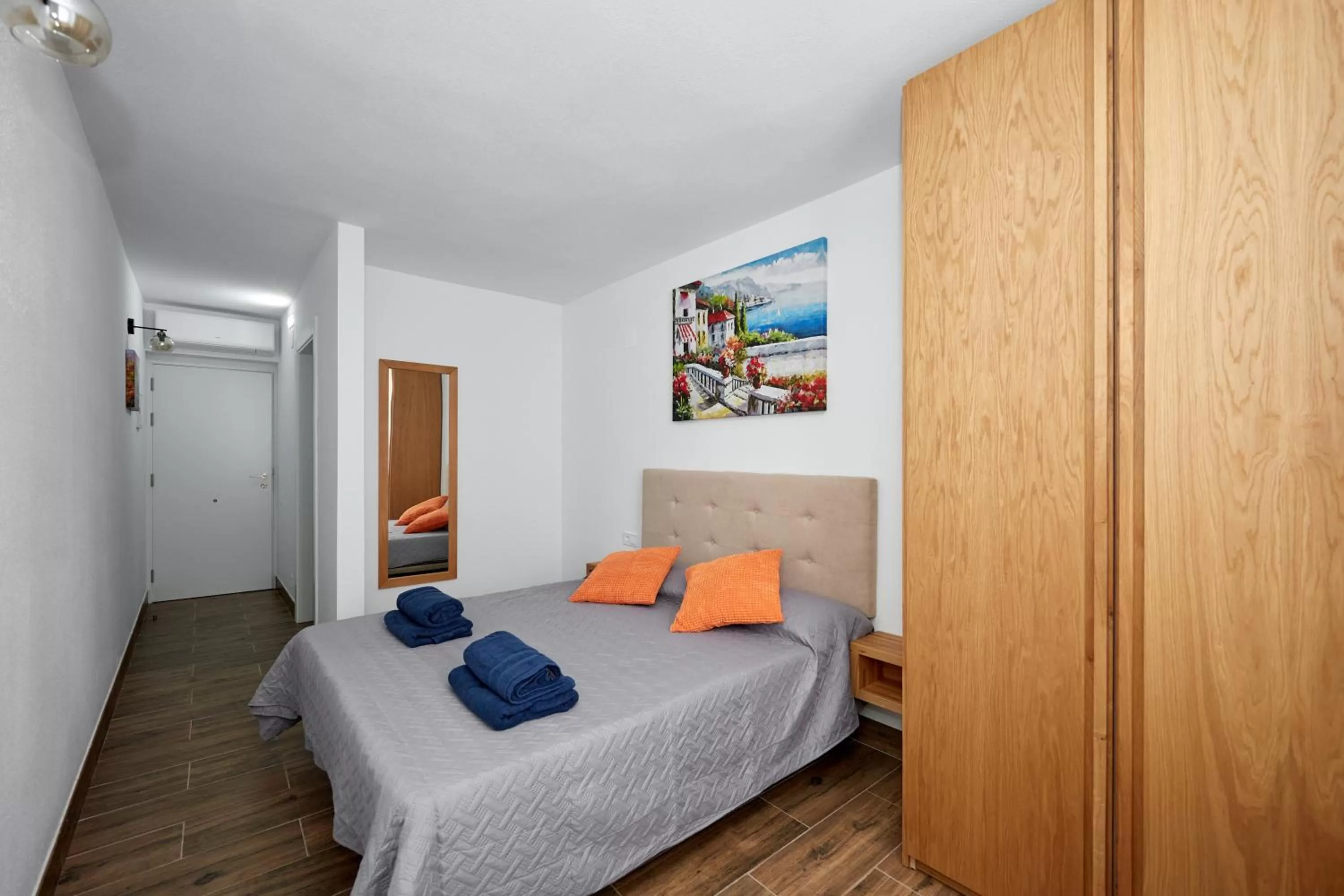 Photo of the whole room, Bed in El Patio Hostal