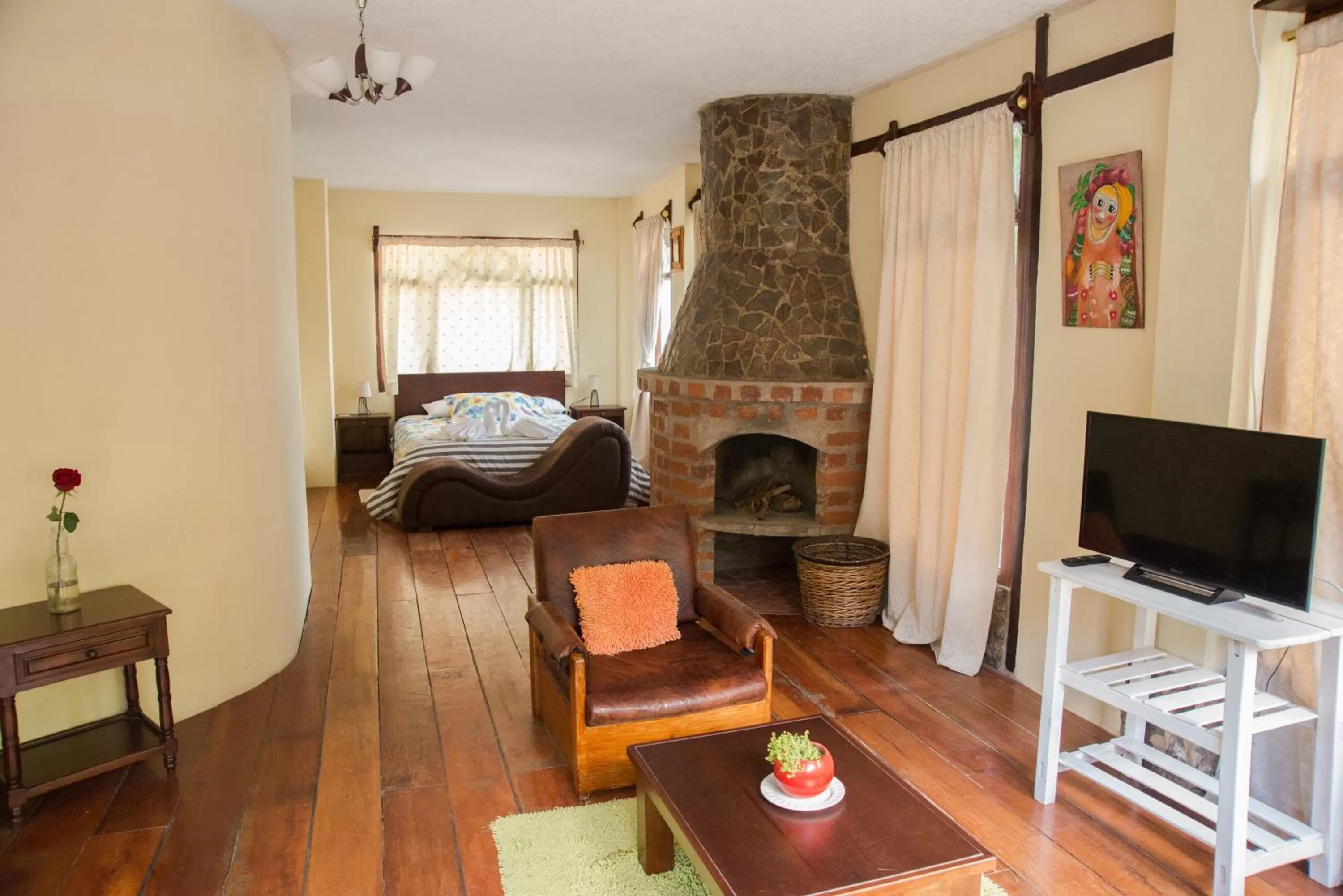 TV and multimedia, Seating Area in Spa Hosteria Miramelindo