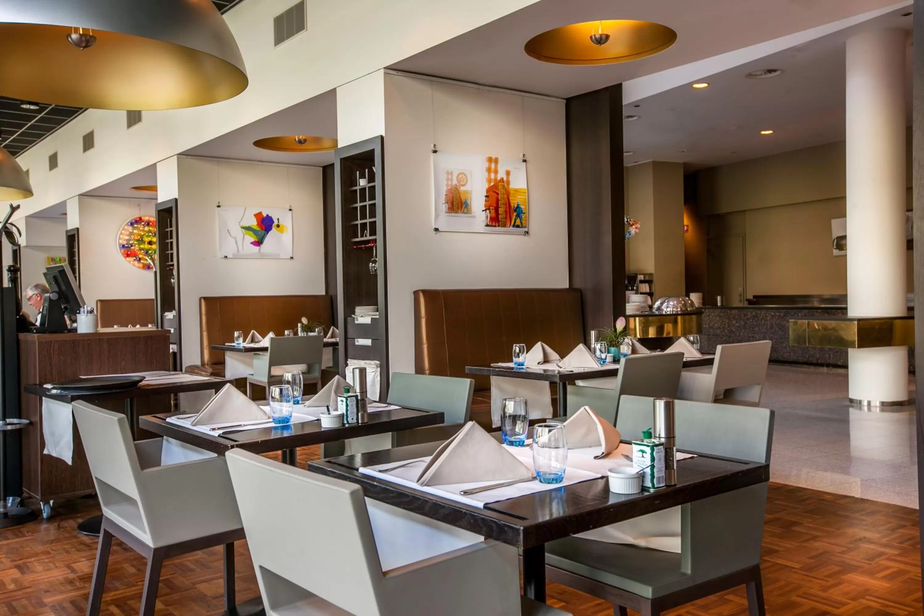 Restaurant/places to eat in Hotel Artemis Amsterdam