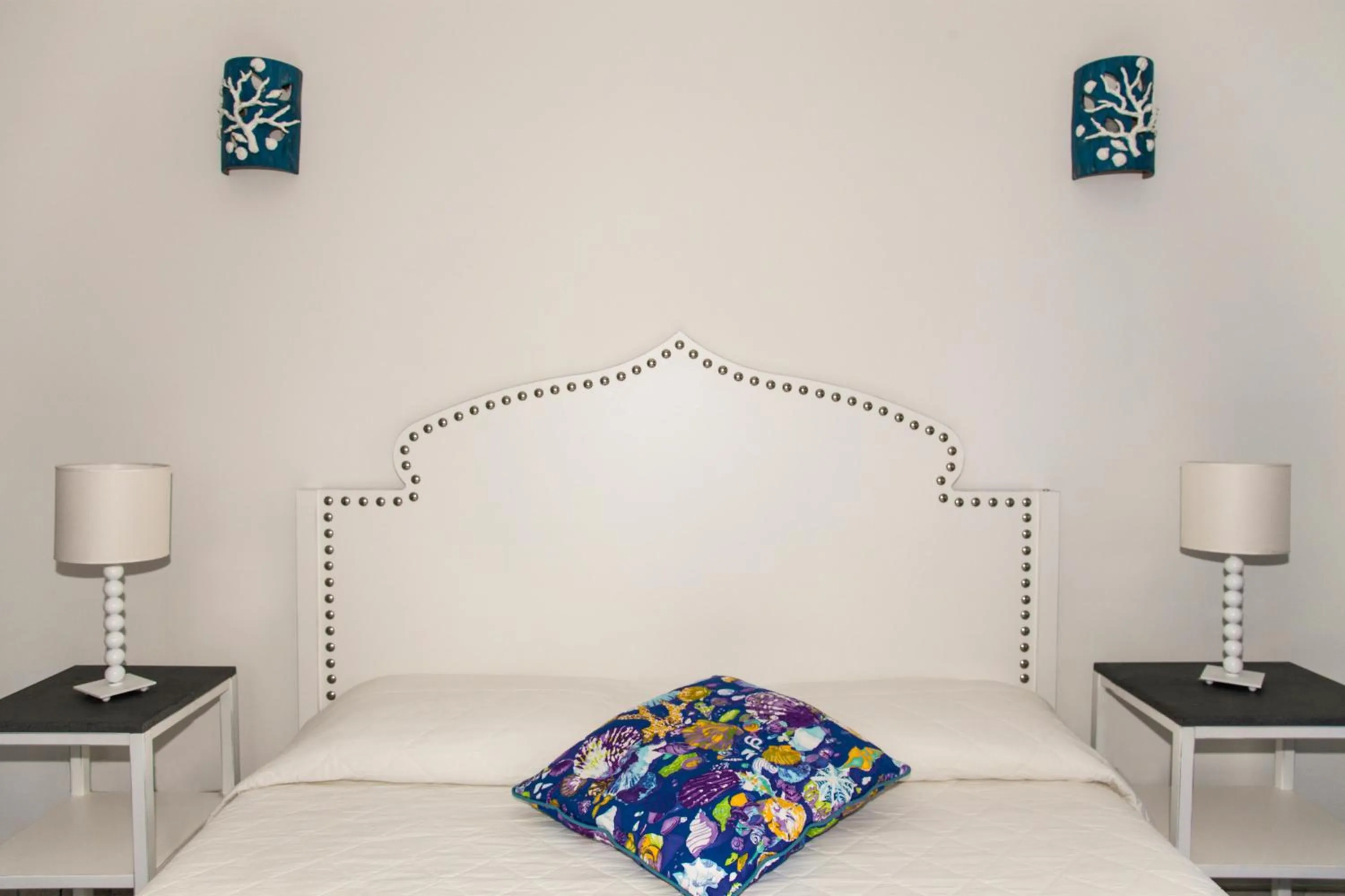 Bed in Hotel Cutimare - Aeolian Charme