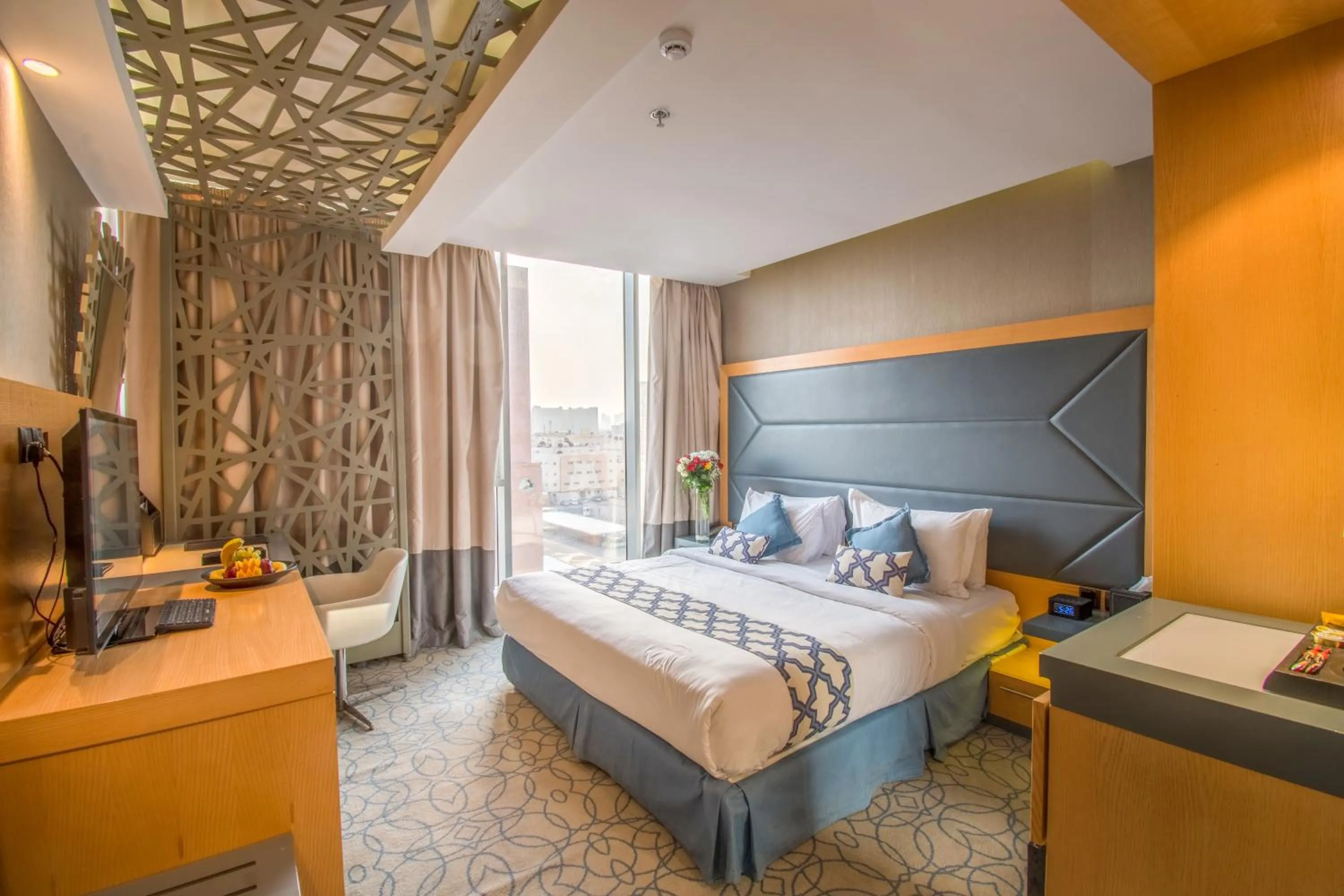 TV and multimedia, Bed in Grand Plaza Hotel - Gulf Riyadh