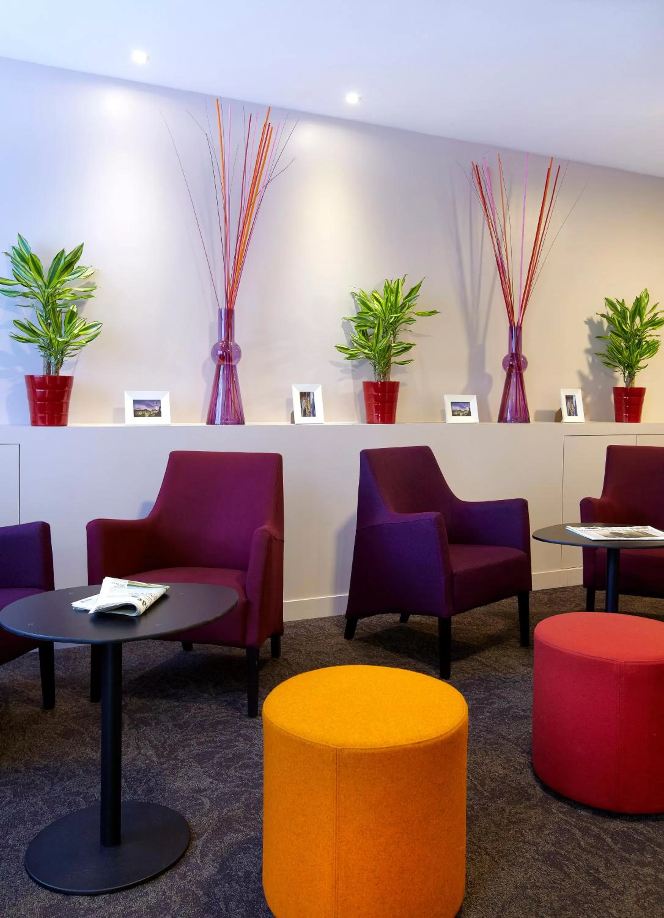 Lobby or reception in Citadines Austerlitz Paris