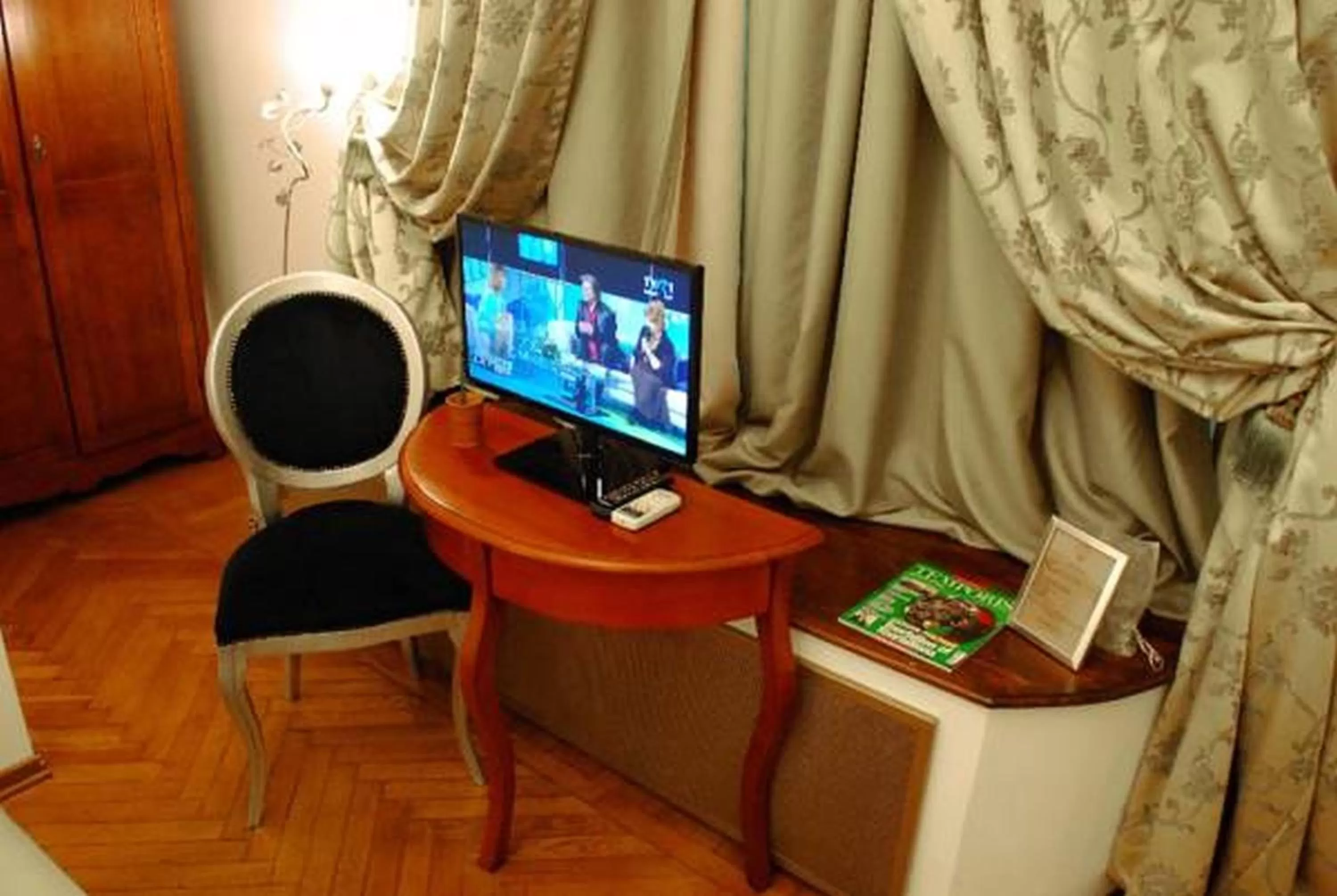 Grand Boutique Hotel