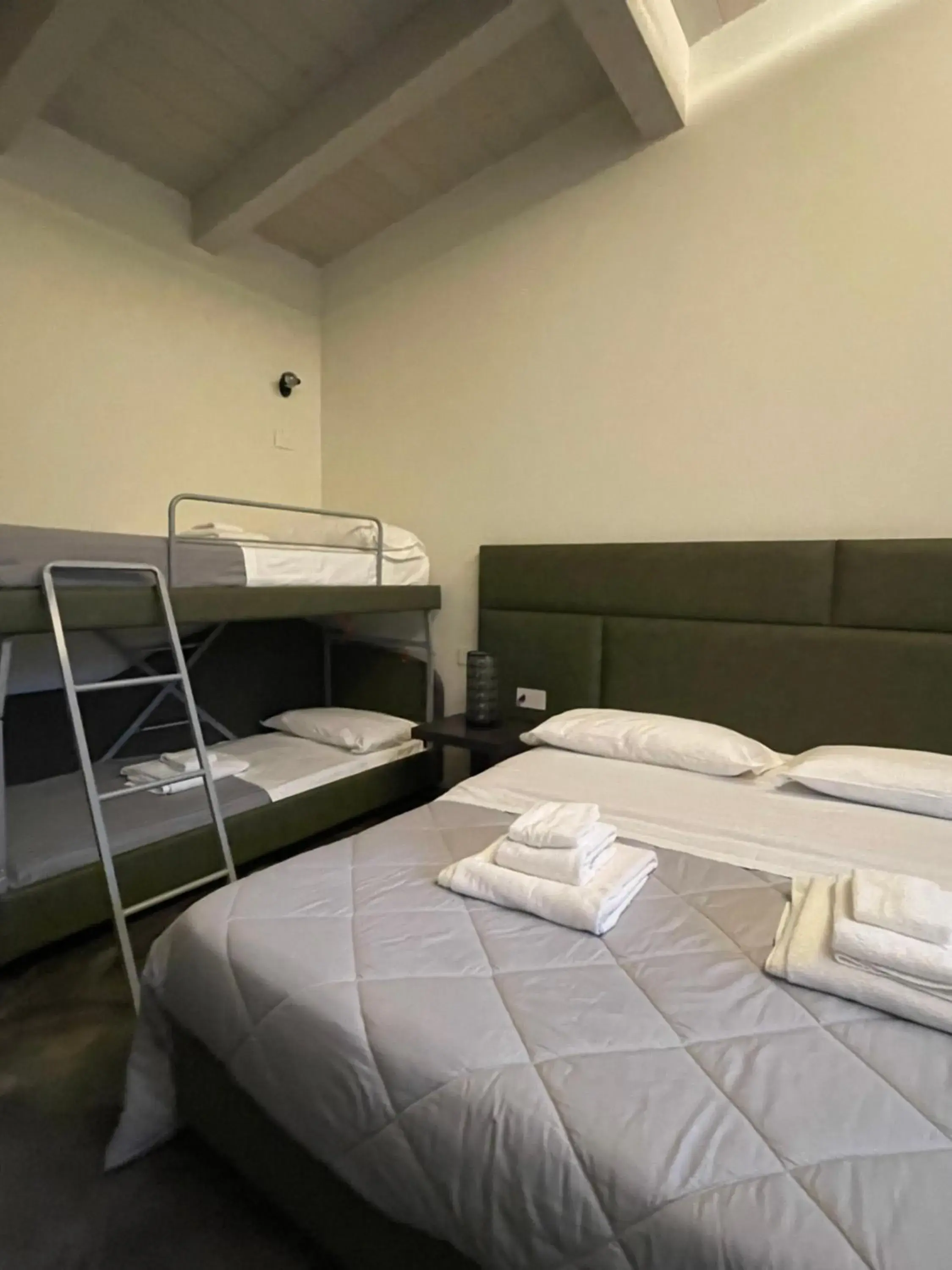 Deluxe Family Room - single occupancy in Modus Aquae Deluxe Family Room - single occupancy in Modus Aquae