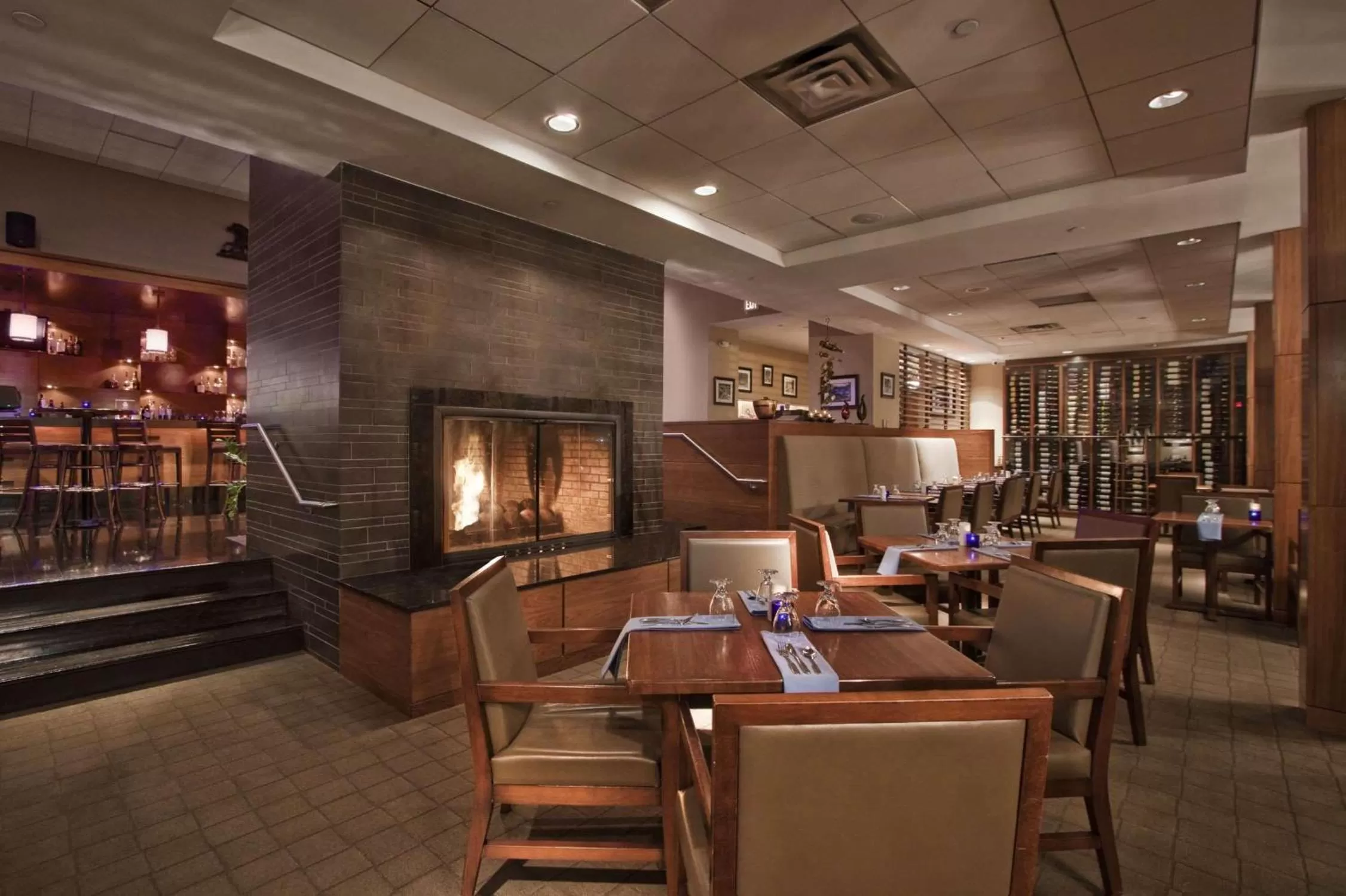 Restaurant/places to eat in The Saratoga Hilton