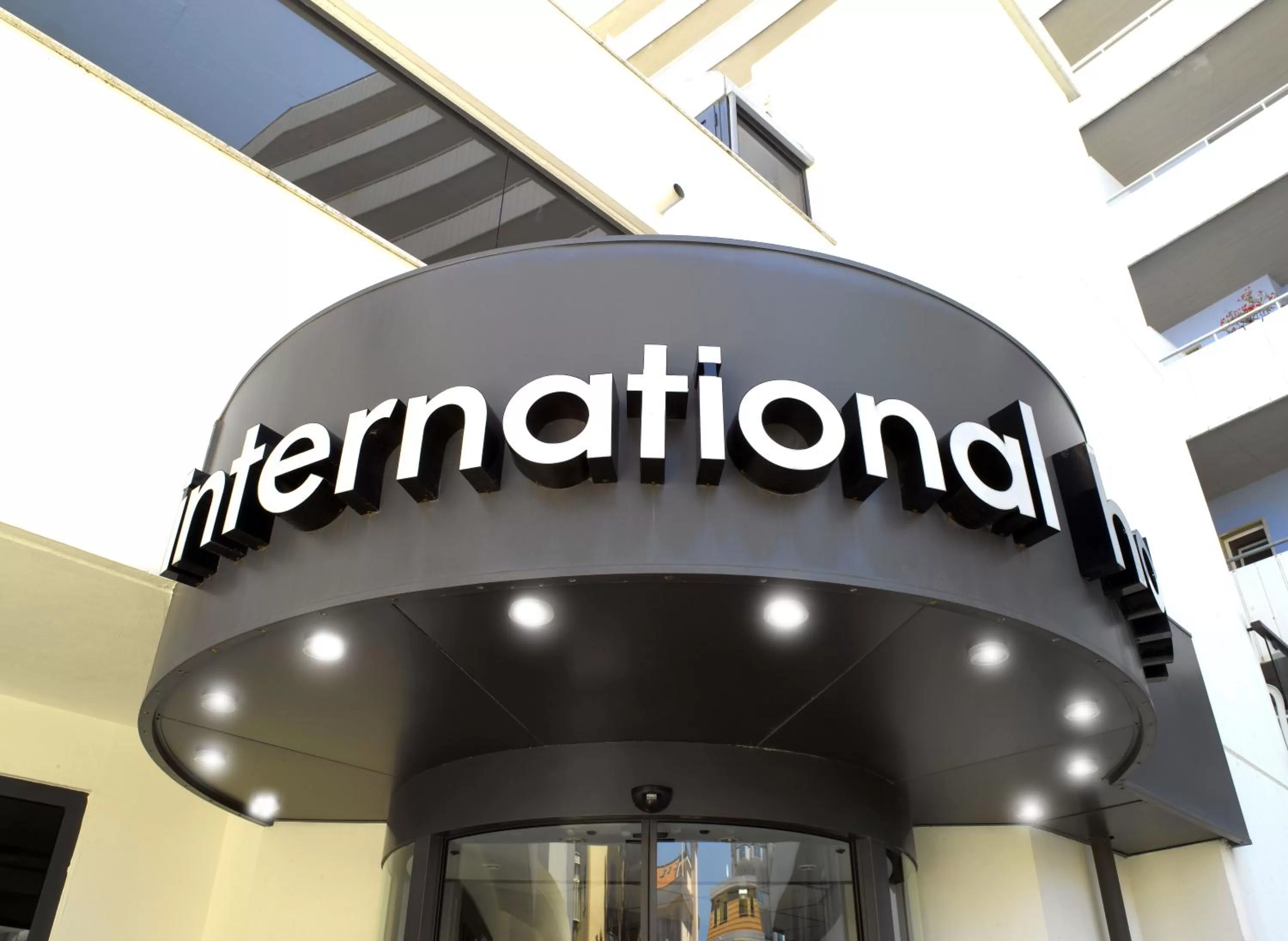 Facade/entrance in Hotel International