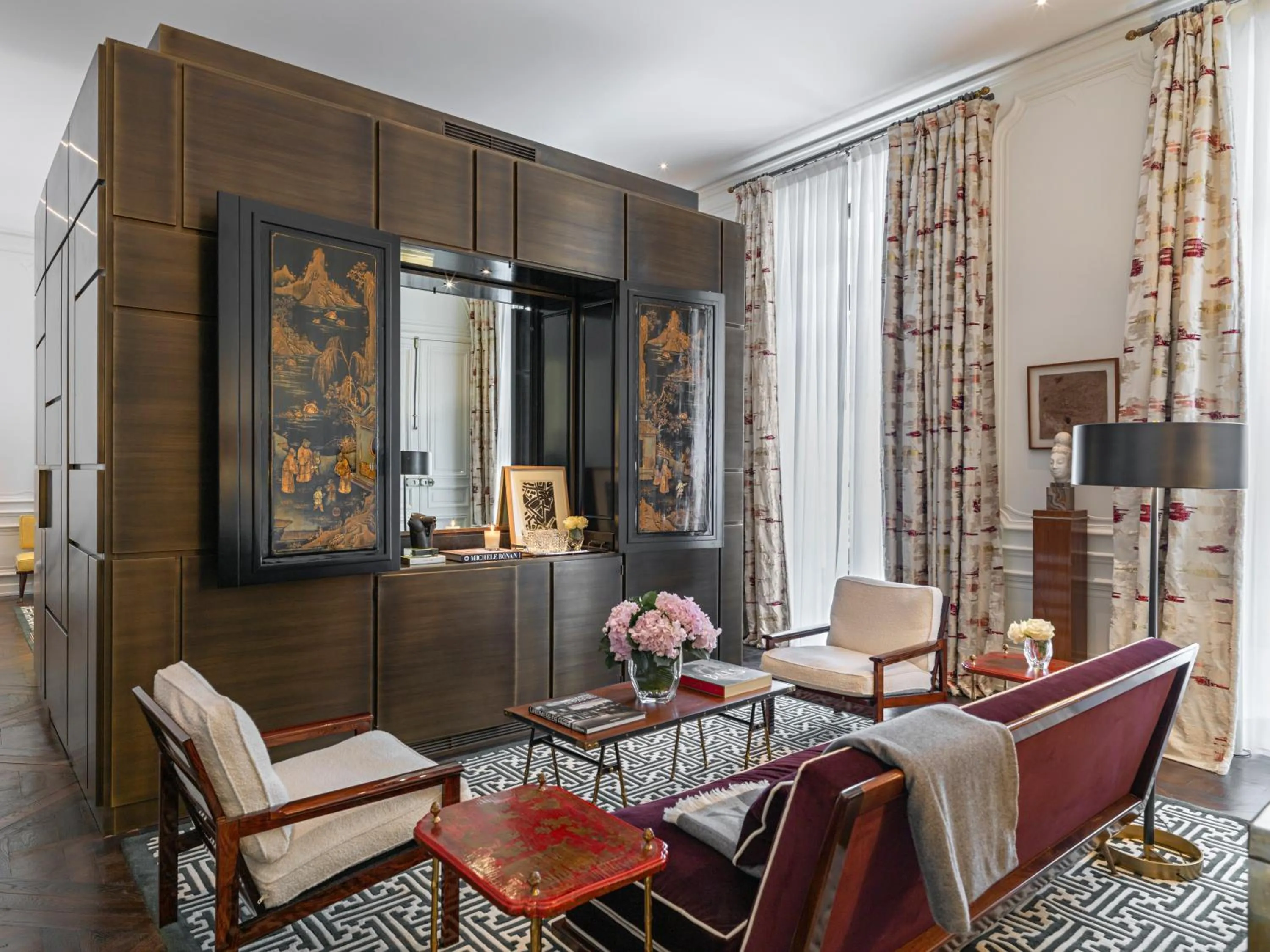 Bedroom in J.K. Place Paris