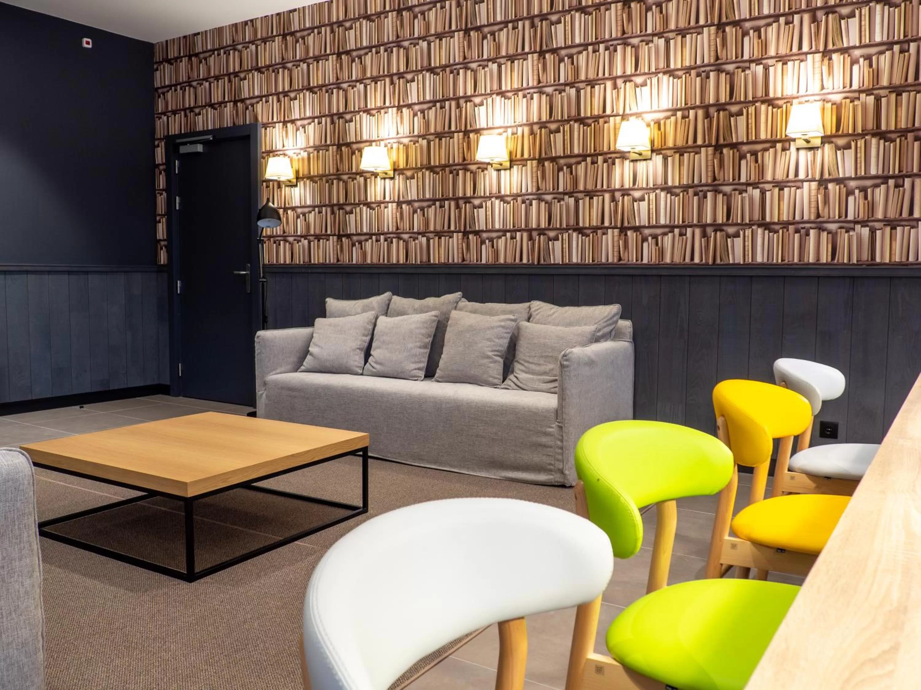 Living room in Campanile Caldas da Rainha