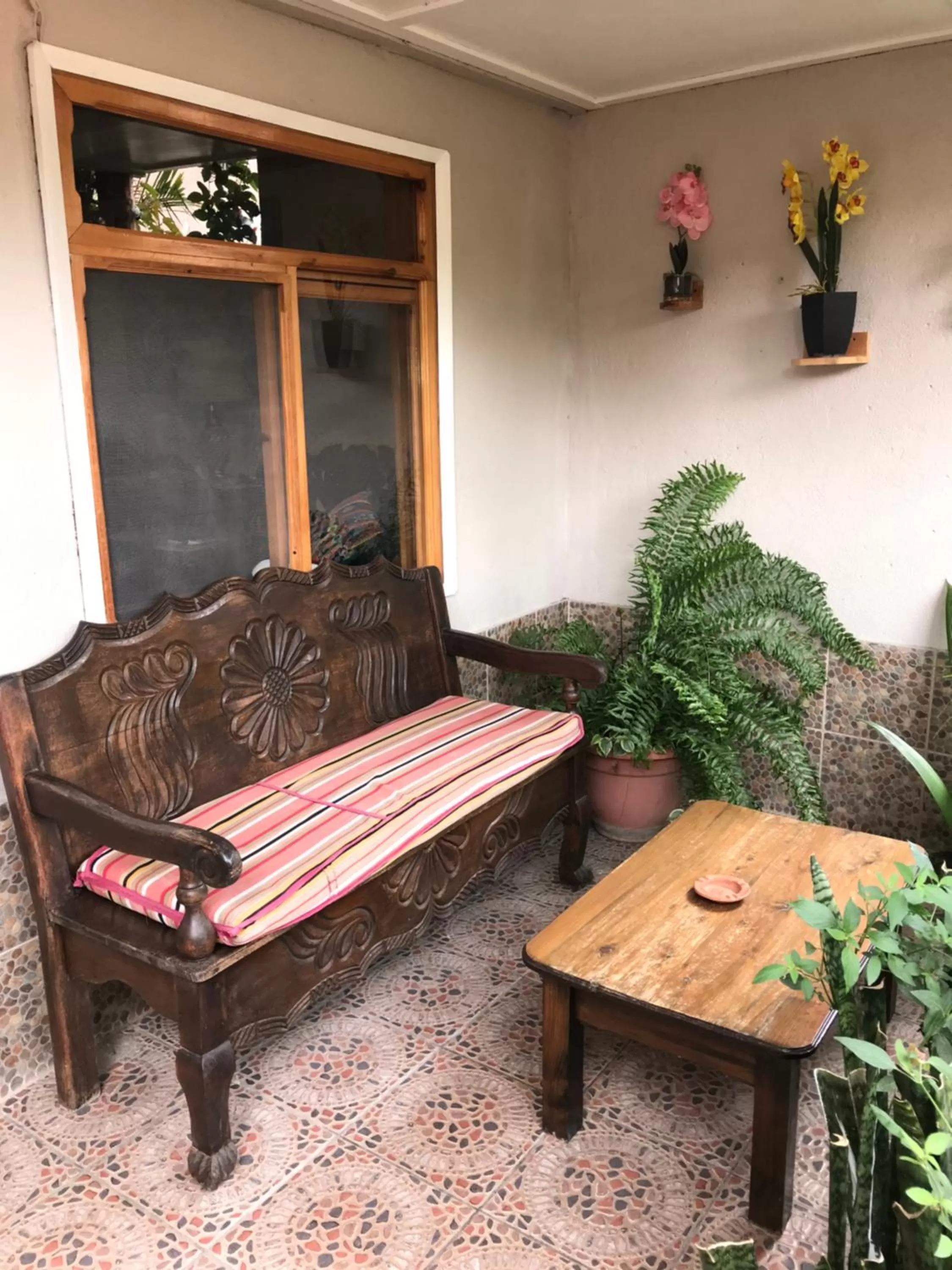 Patio, Seating Area in Hotel Utz Jay
